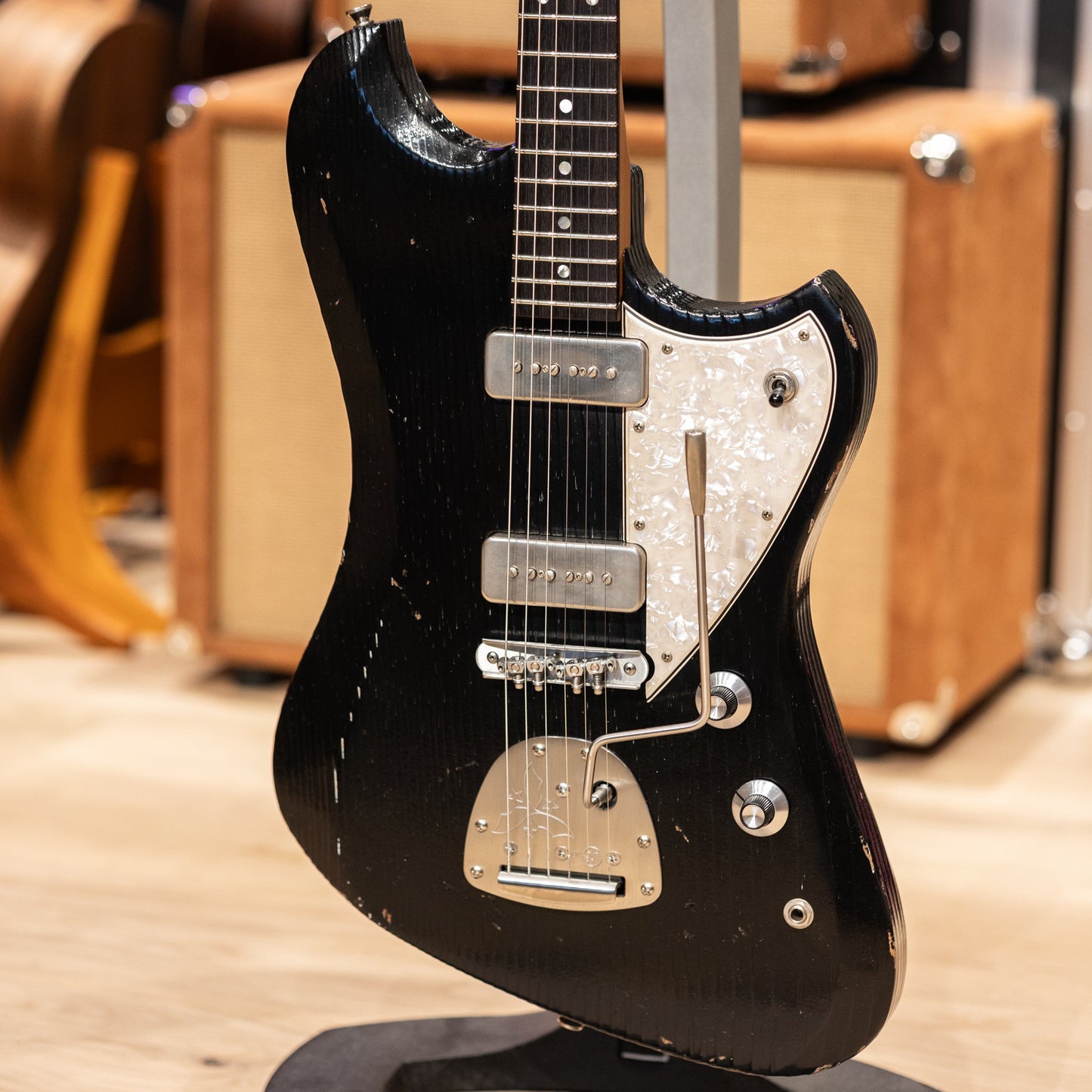 Novo Voltur - Bull Black