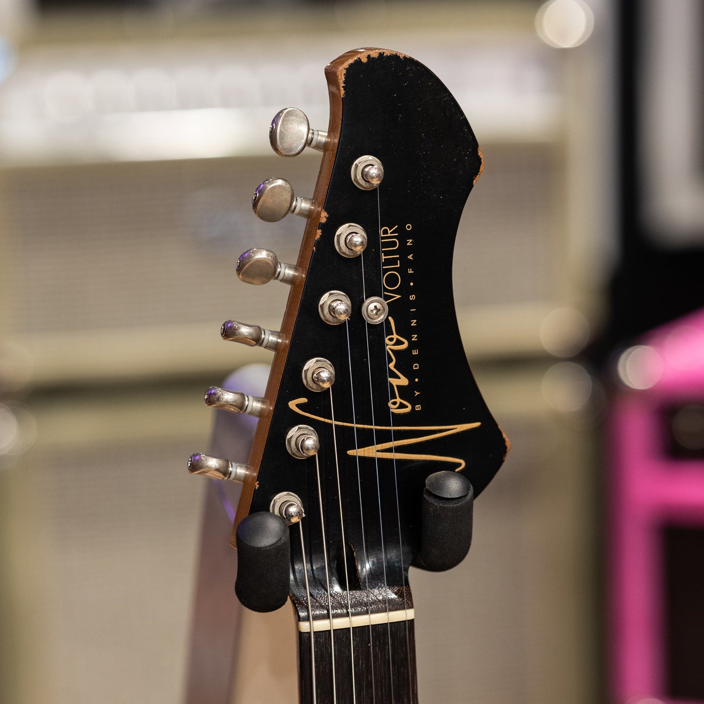 Novo Voltur - Bull Black