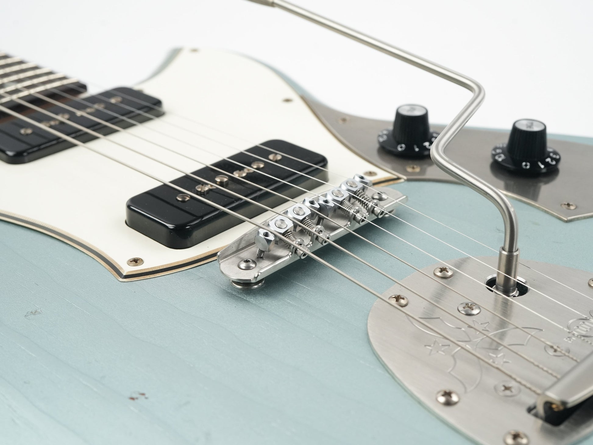 Novo Serus J Ice Blue Metallic