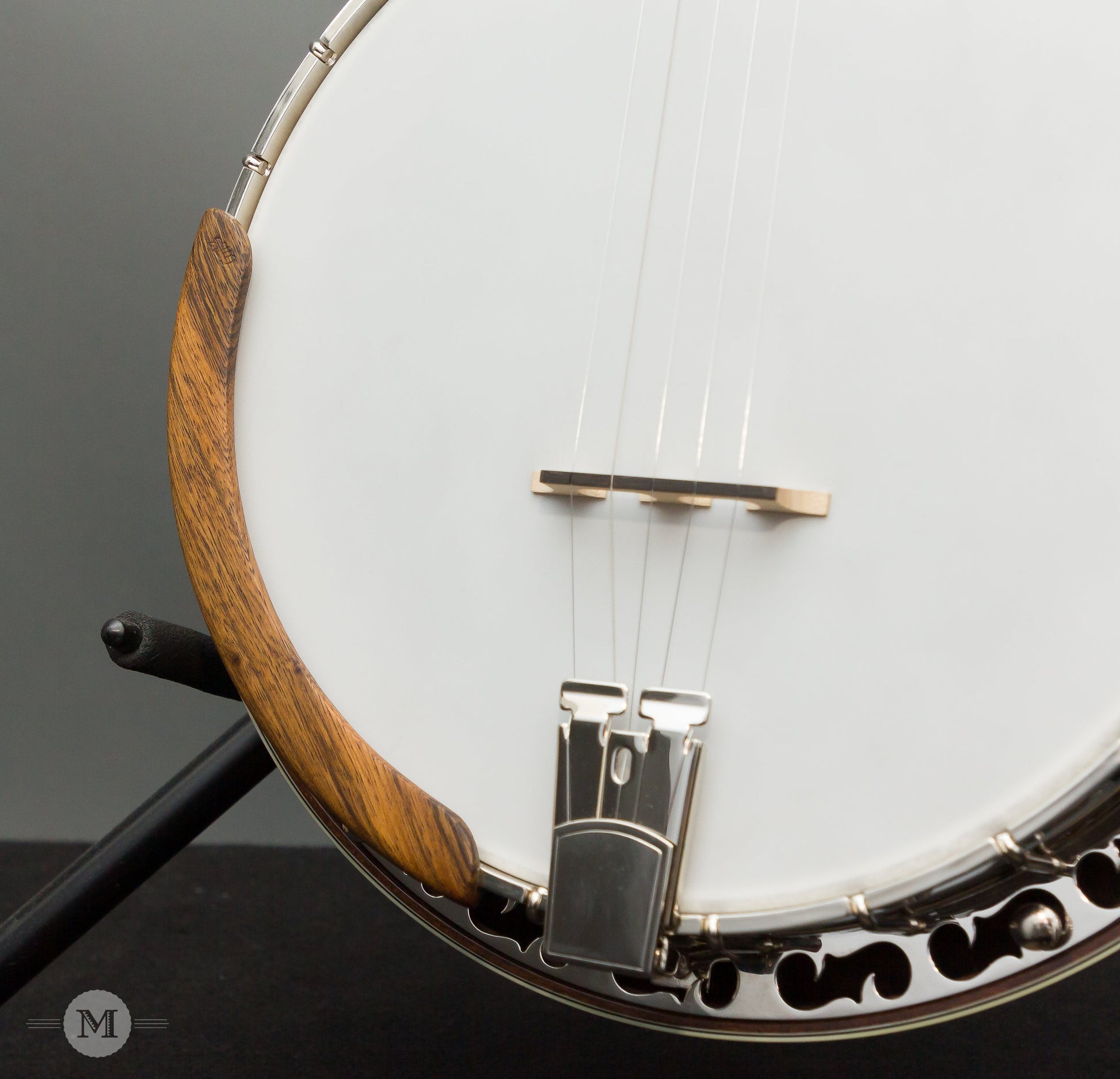 OME Banjos - Oracle Professional Series Bluegrass Banjo