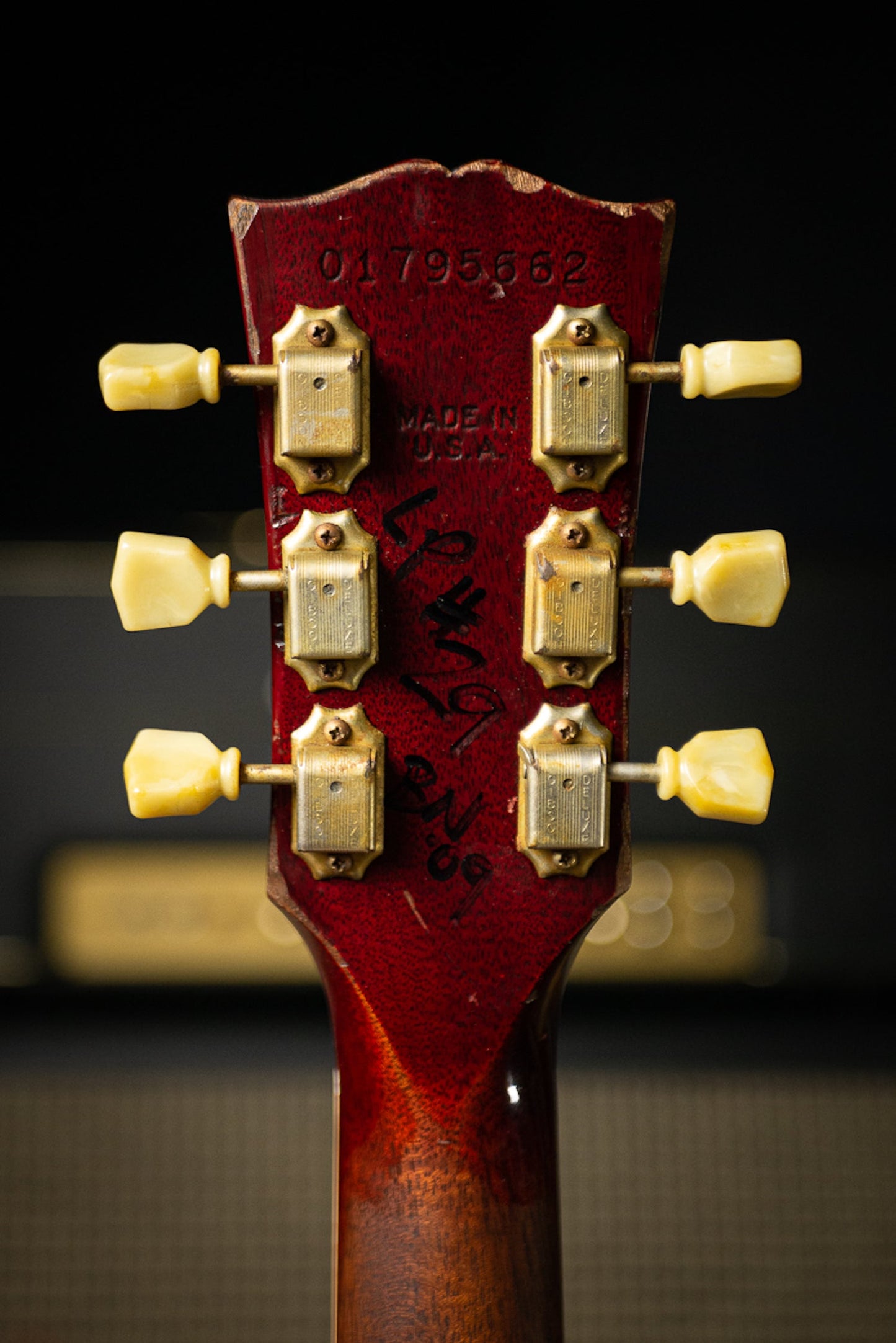 2005 Gibson Les Paul Standard Faded Nash Electric Guitar - Cherry Sunburst