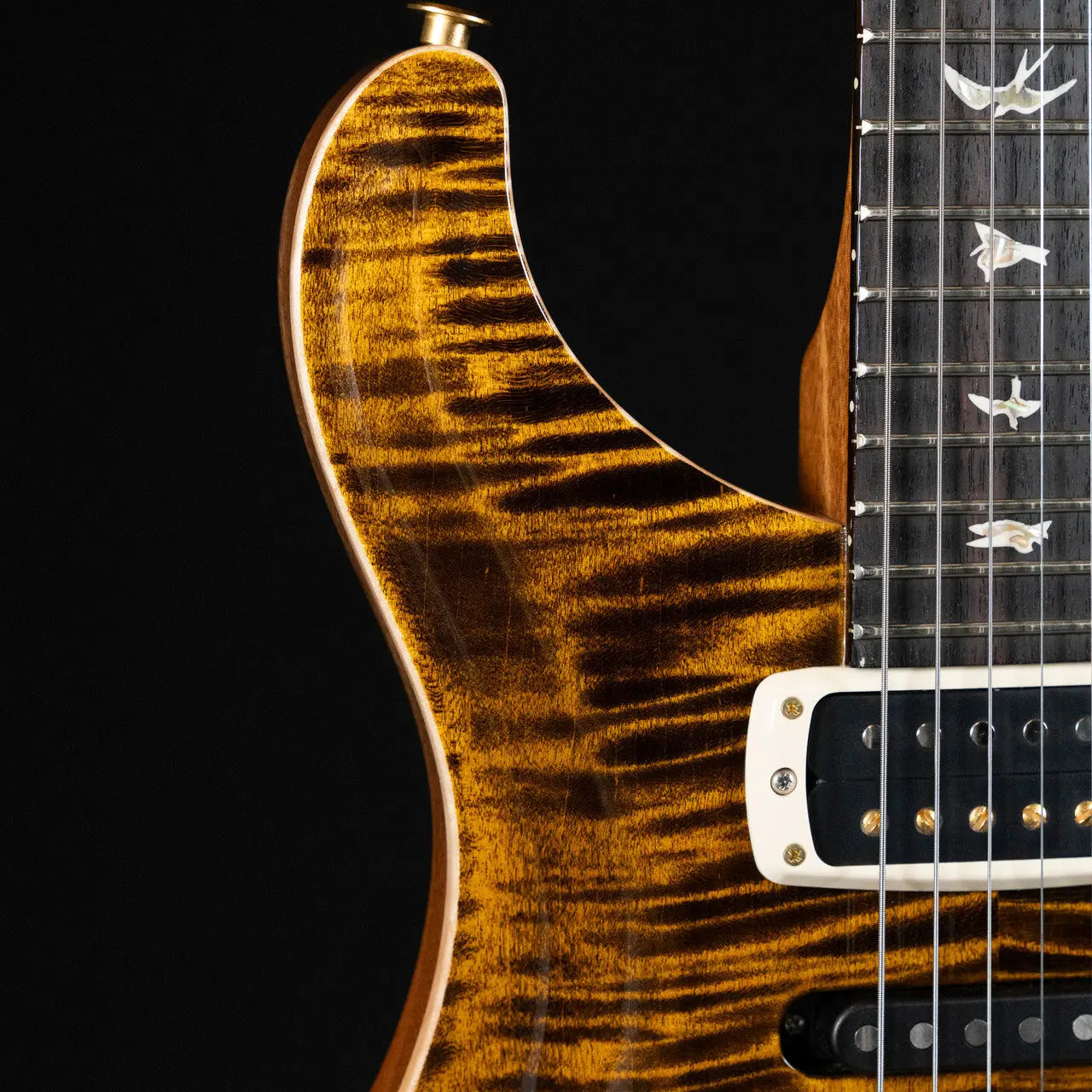 PRS Modern Eagle V Yellow Tiger 10-Top