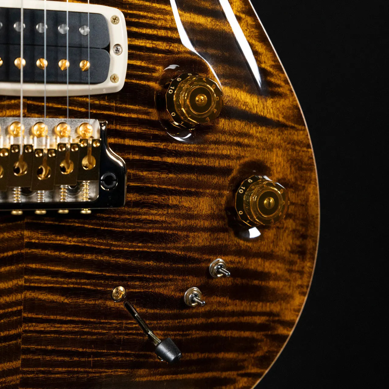PRS Modern Eagle V Yellow Tiger 10-Top