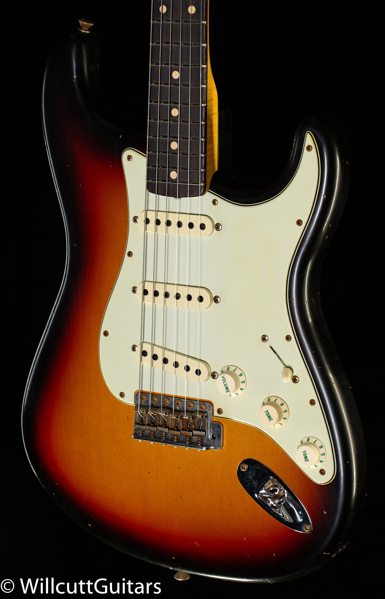 Fender Custom Shop Willcutt True '62 Stratocaster Journeyman Relic 3-Tone Sunburst Large C