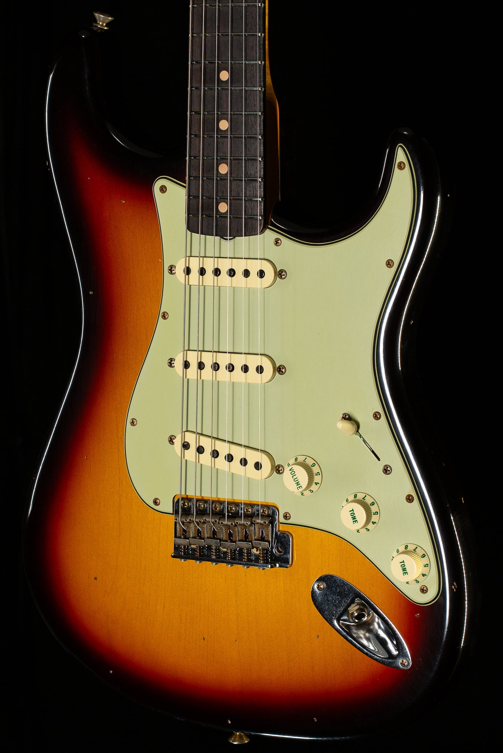 Fender Custom Shop Willcutt True '62 Stratocaster Journeyman Relic 3-Color Sunburst Large C (937)