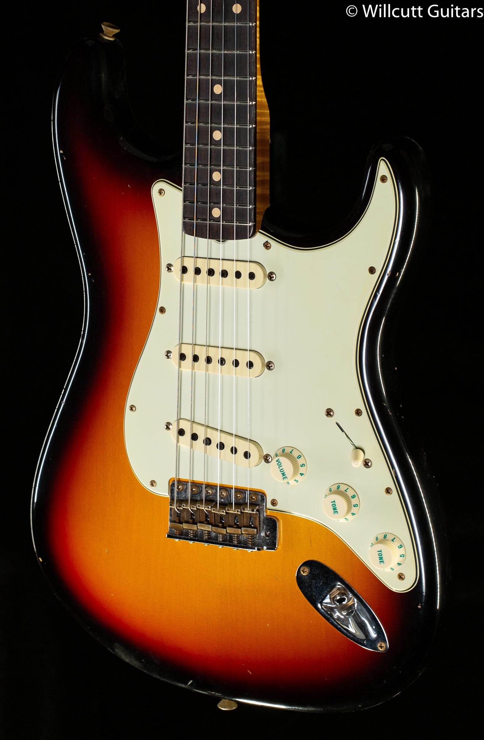 Fender Custom Shop Willcutt True '62 Stratocaster Journeyman Relic 3-Tone Sunburst Large C