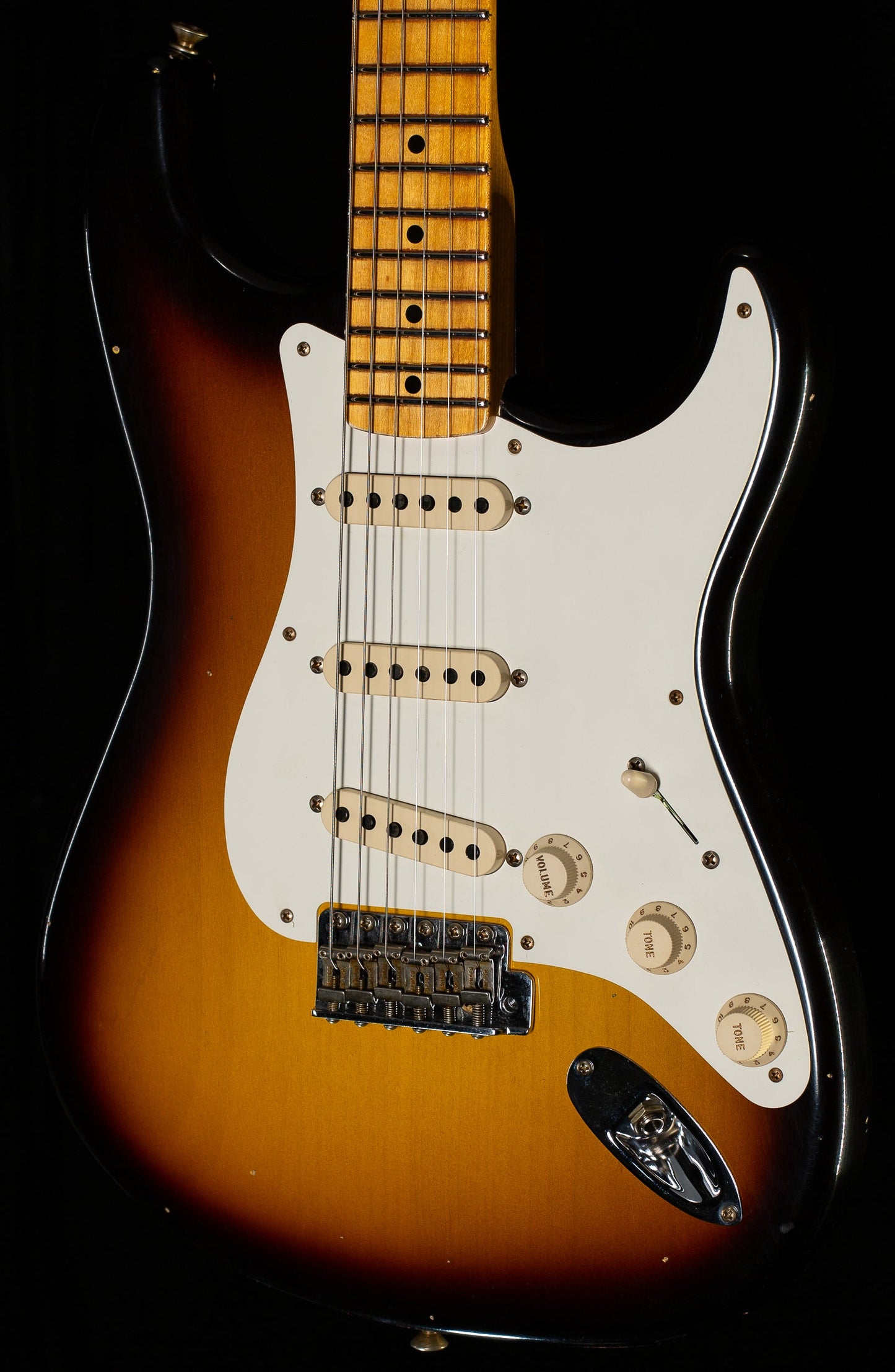 Fender Custom Shop Willcutt True '57 Stratocaster Journeyman Relic 2-Tone Sunburst 65 C (610)