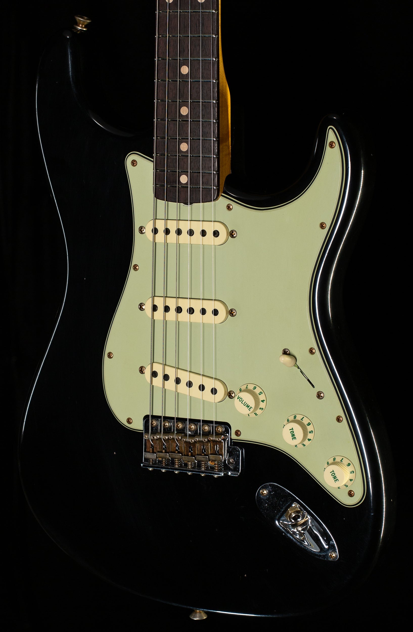 Fender Custom Shop Willcutt True '62 Stratocaster Journeyman Relic Black Large C (700)