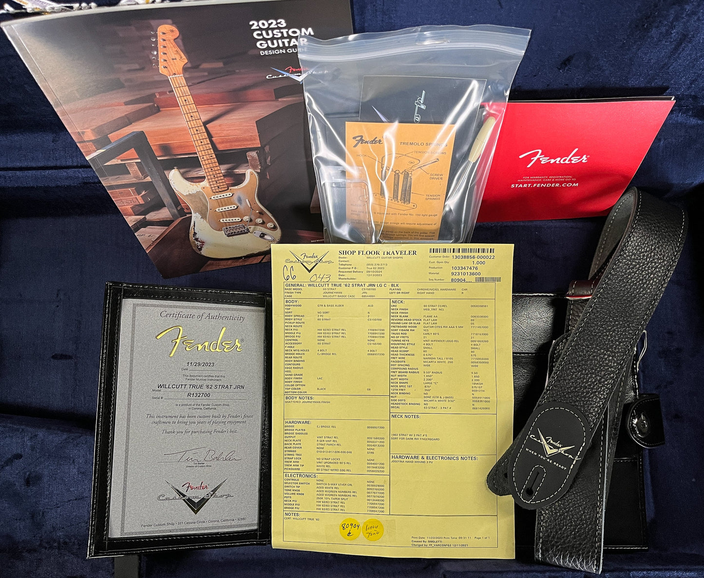 Fender Custom Shop Willcutt True '62 Stratocaster Journeyman Relic Black Large C (700)