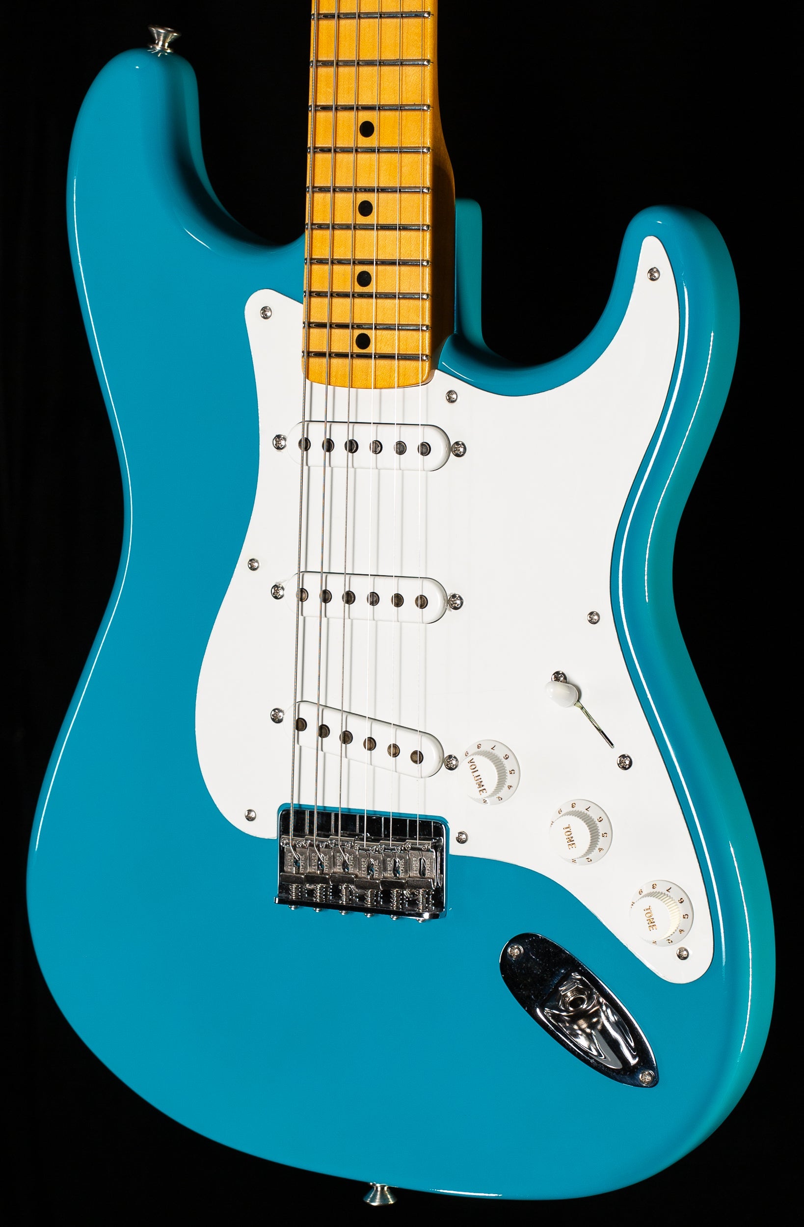 Fender Custom Shop Vintage Custom 1955 Hardtail STRATOCASTER Time Capsule Aged Taos Turquoise (801)