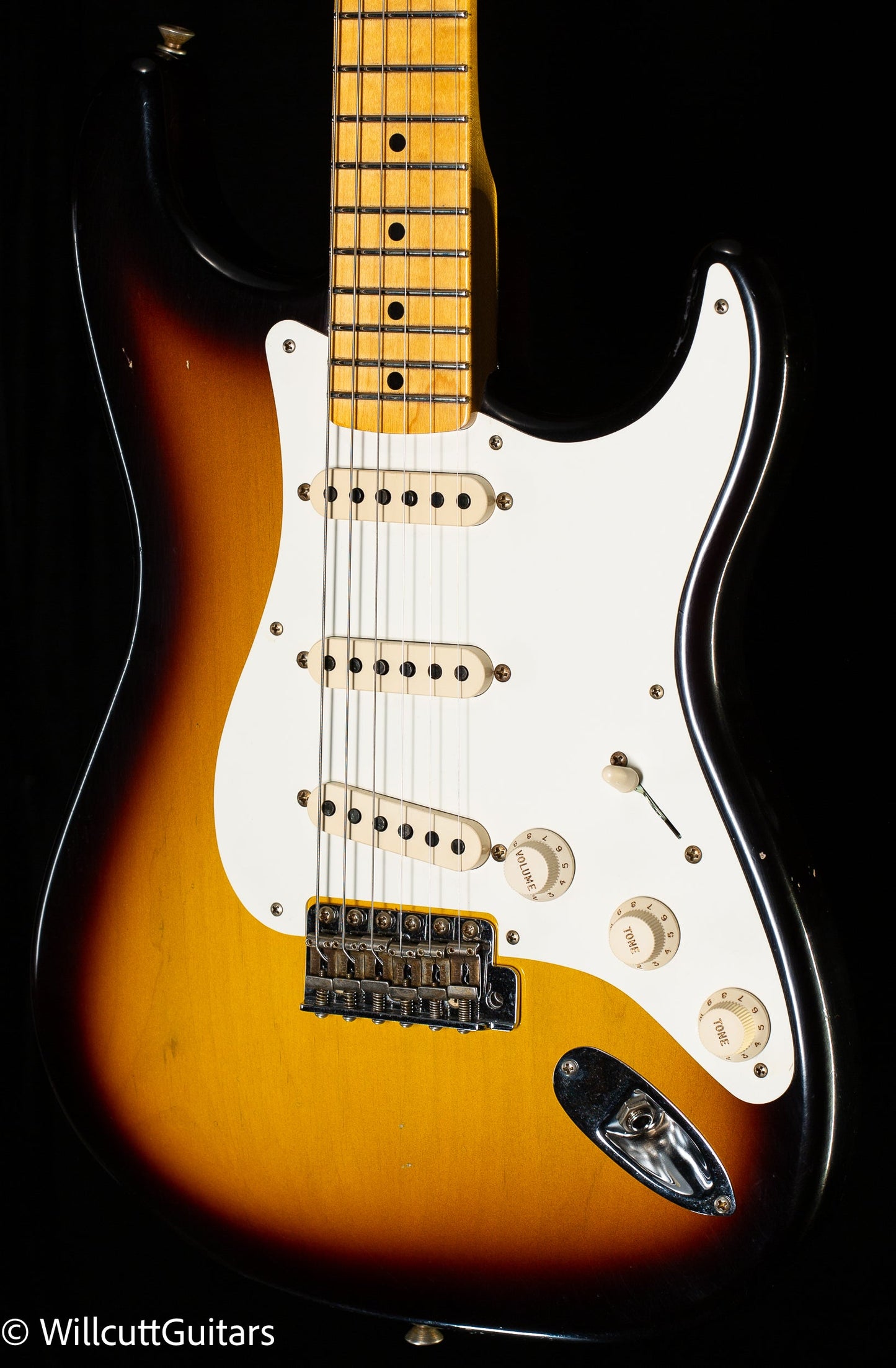 Fender Custom Shop Willcutt True '57 Stratocaster Journeyman Relic 2-Tone Sunburst 65 C (100)