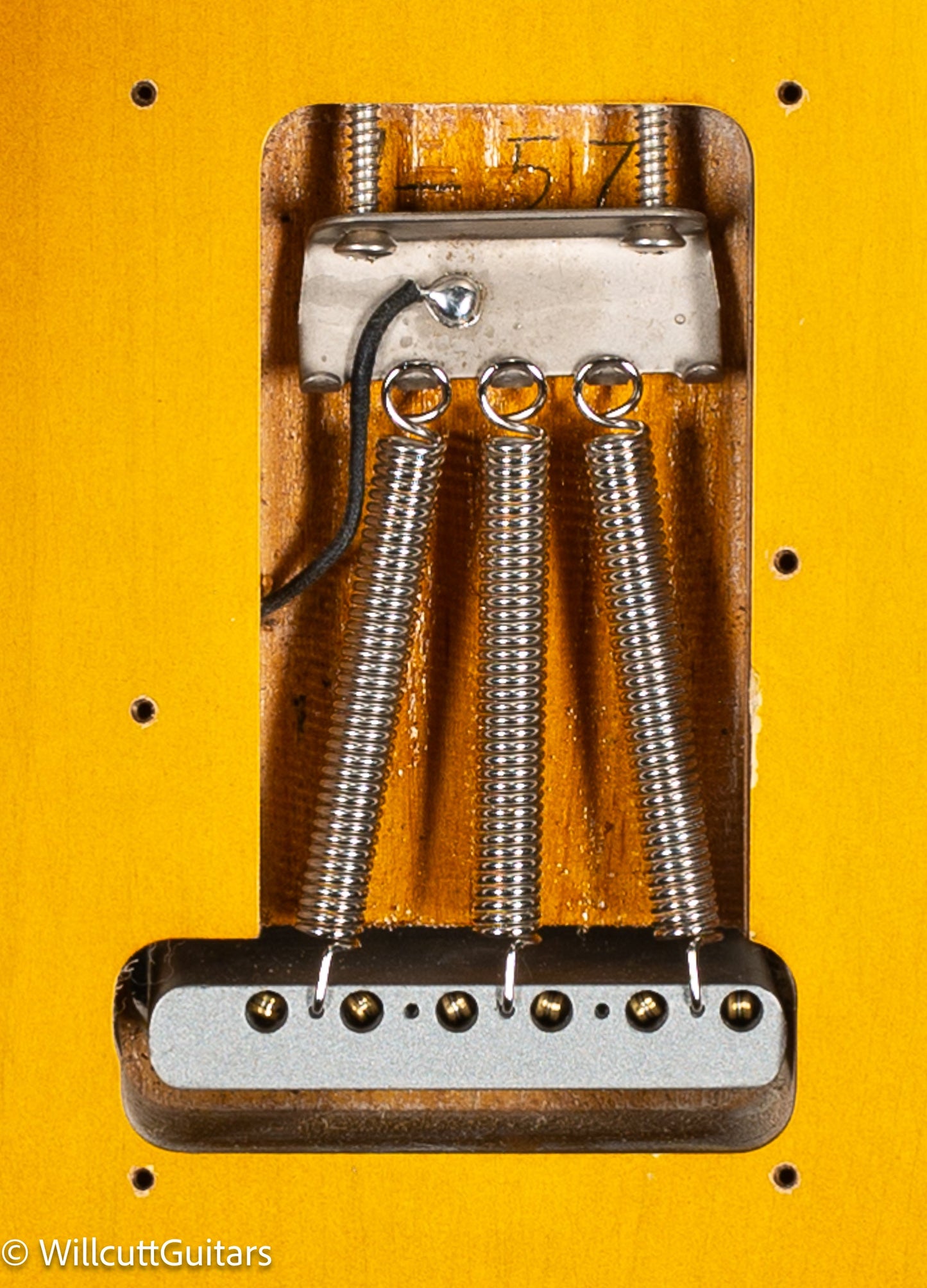 Fender Custom Shop Willcutt True '57 Stratocaster Journeyman Relic 2-Tone Sunburst 65 C (100)