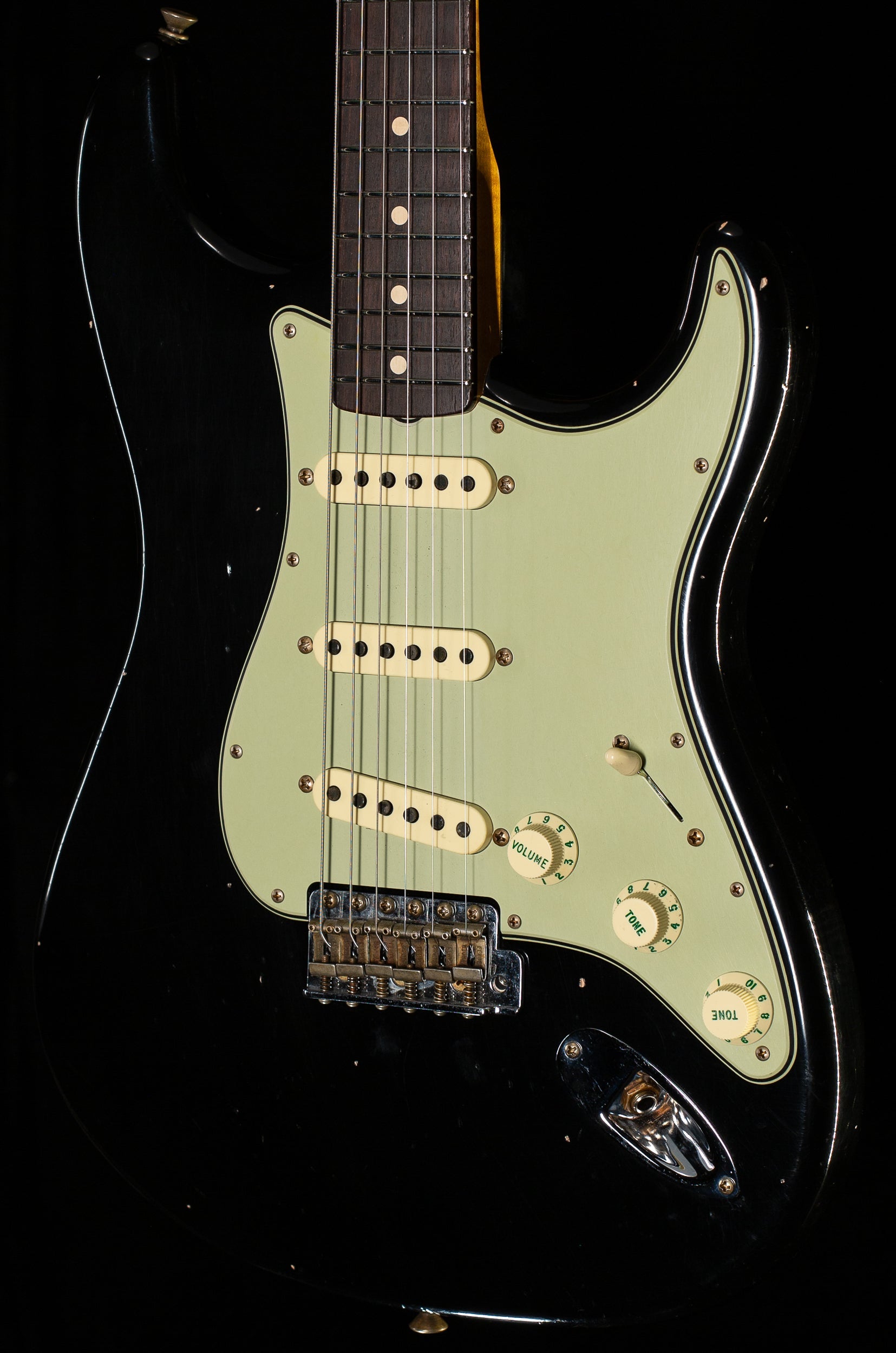 Fender Custom Shop Willcutt True '62 Stratocaster Journeyman Relic Black 60s Oval C (834)