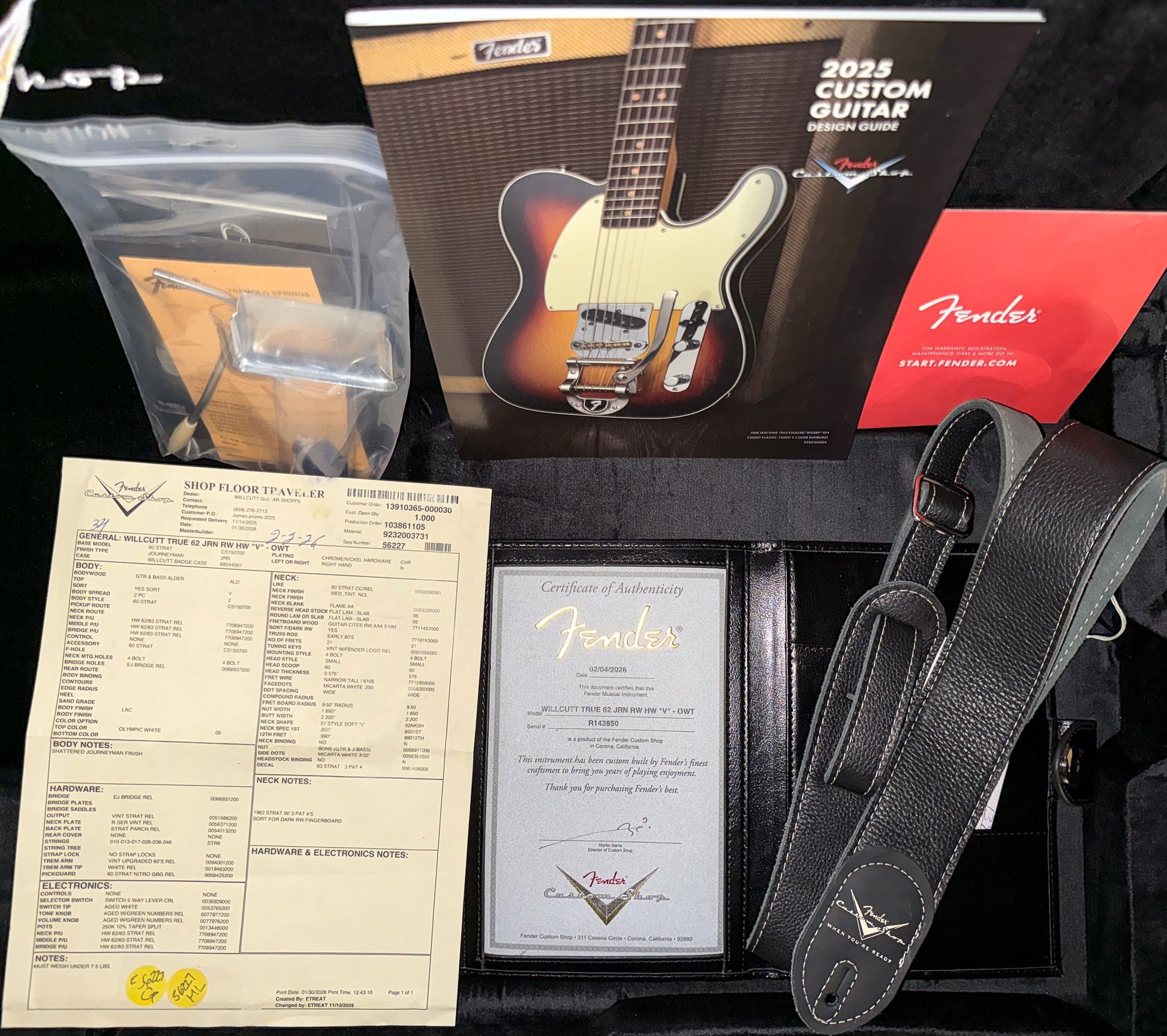 Fender Custom Shop Willcutt True '62 Stratocaster Journeyman Relic Olympic White '57 V (850)