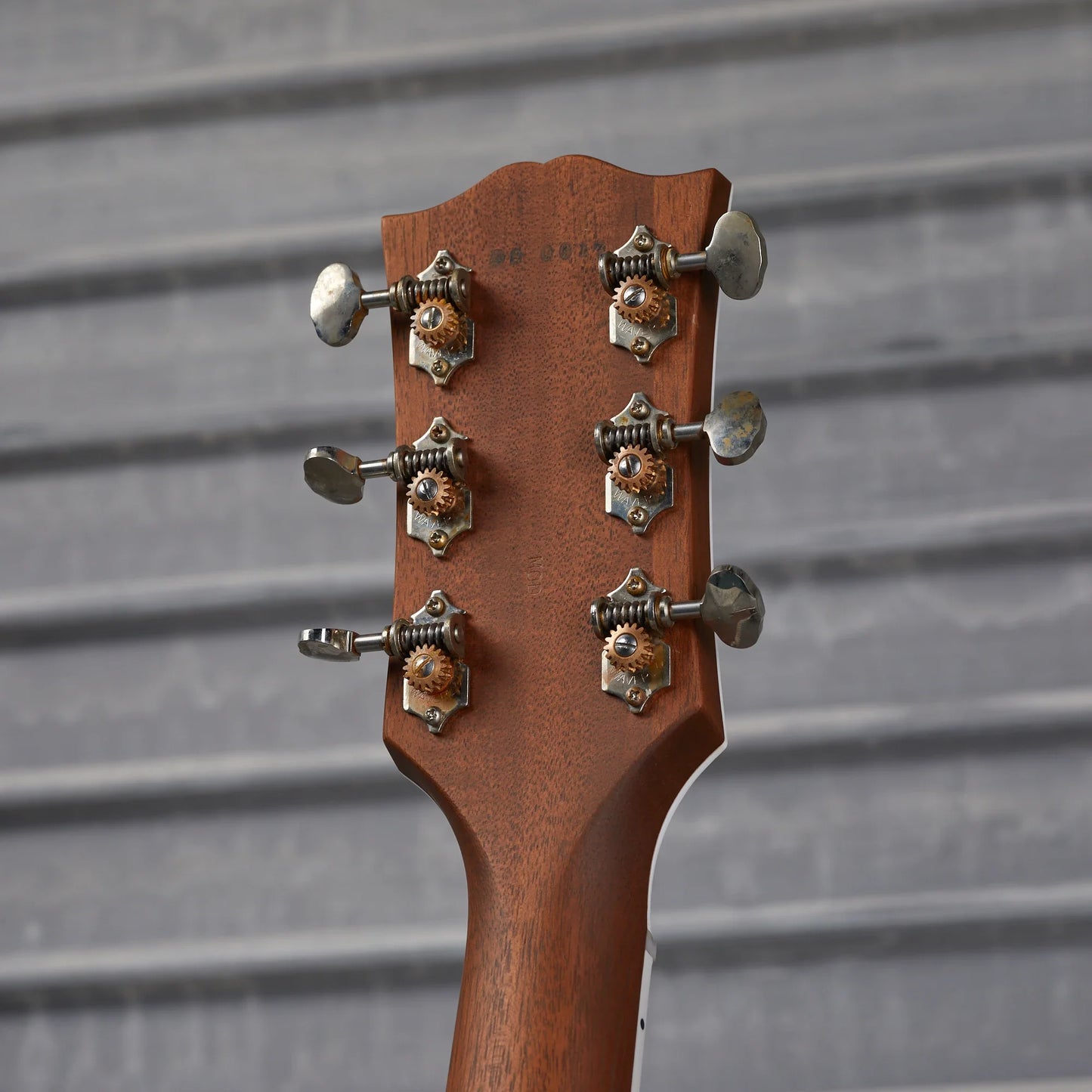 Gibson Mod™ Collection Les Paul Custom, Natural Walnut | Gibson Mod™ Collection