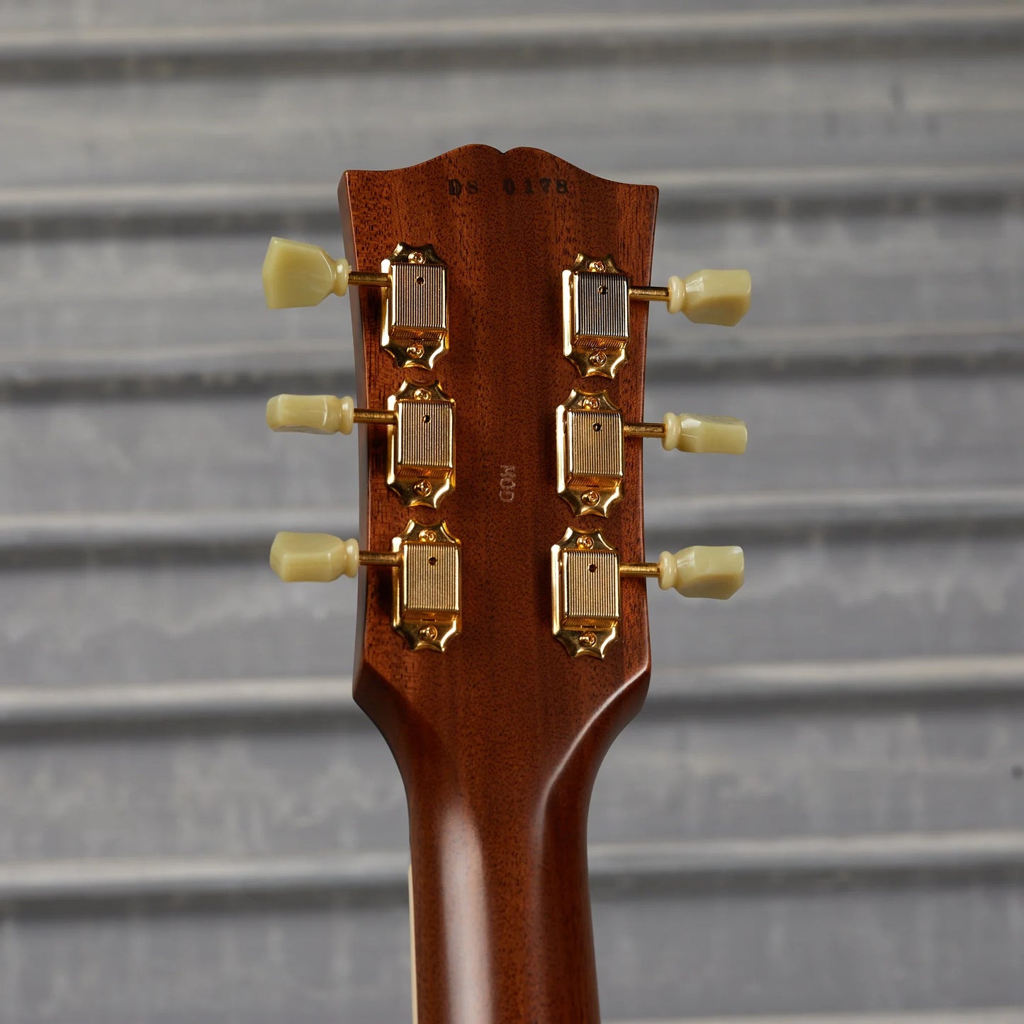 Gibson Mod™ Collection 1957 Les Paul Standard Reissue, Green Chill Satin | Gibson Mod™ Collection