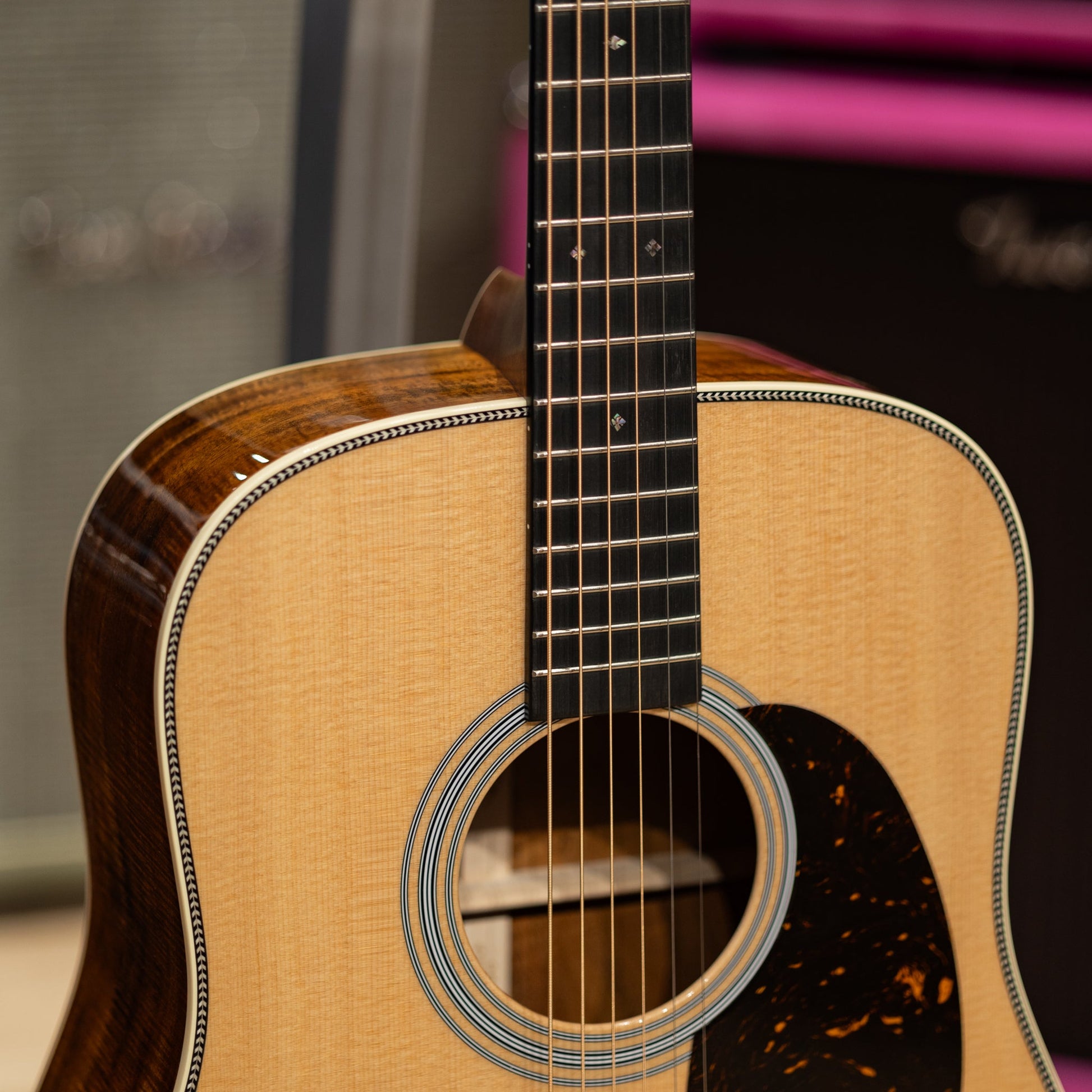 Martin Custom HD-28 Style - Spruce/Koa
