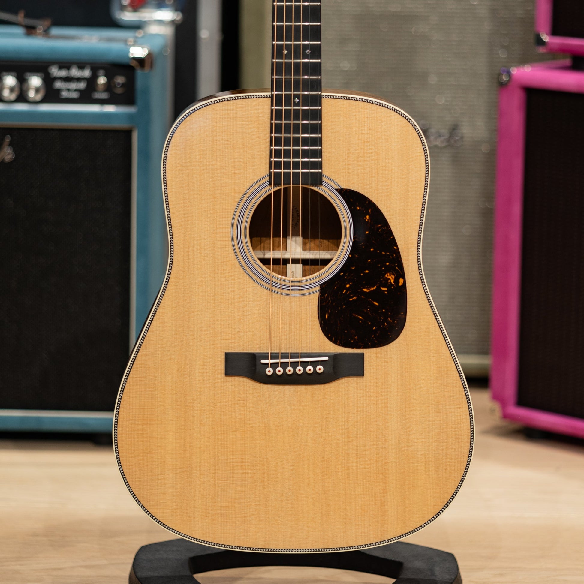 Martin Custom HD-28 Style - Spruce/Koa