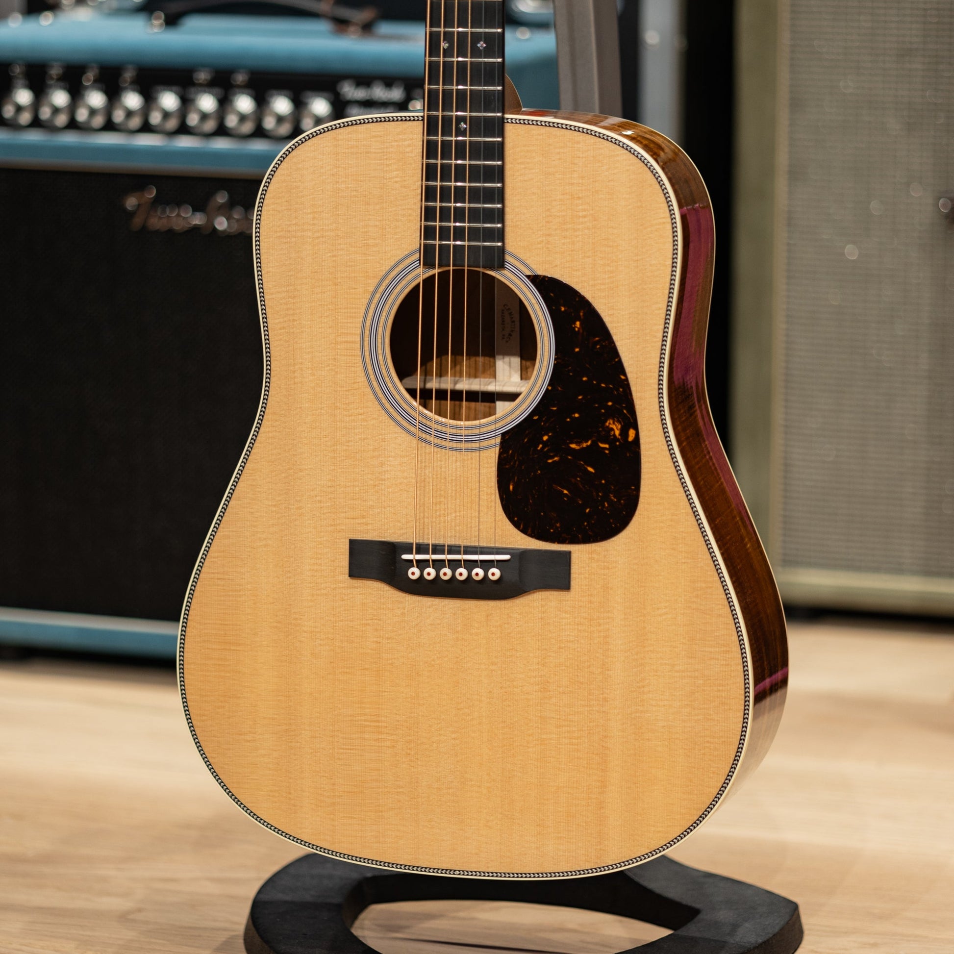 Martin Custom HD-28 Style - Spruce/Koa