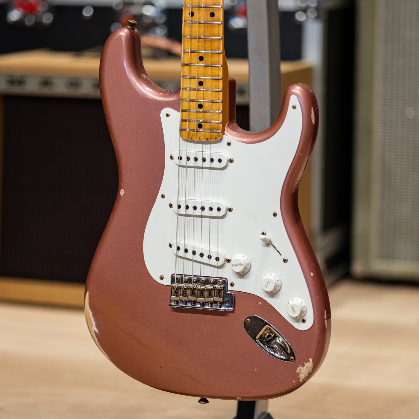 Fender Custom Shop Special Edition 1958 Compound Radius Stratocaster Relic - Aged Burgundy Mist Metallic