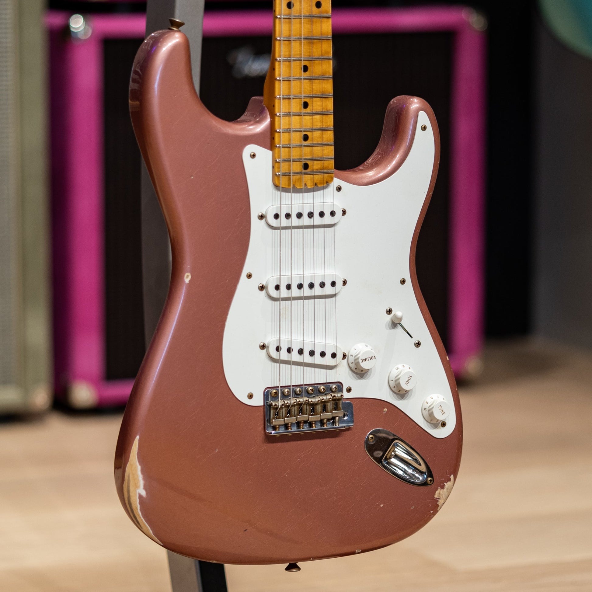 Fender Custom Shop Special Edition 1958 Compound Radius Stratocaster Relic - Aged Burgundy Mist Metallic