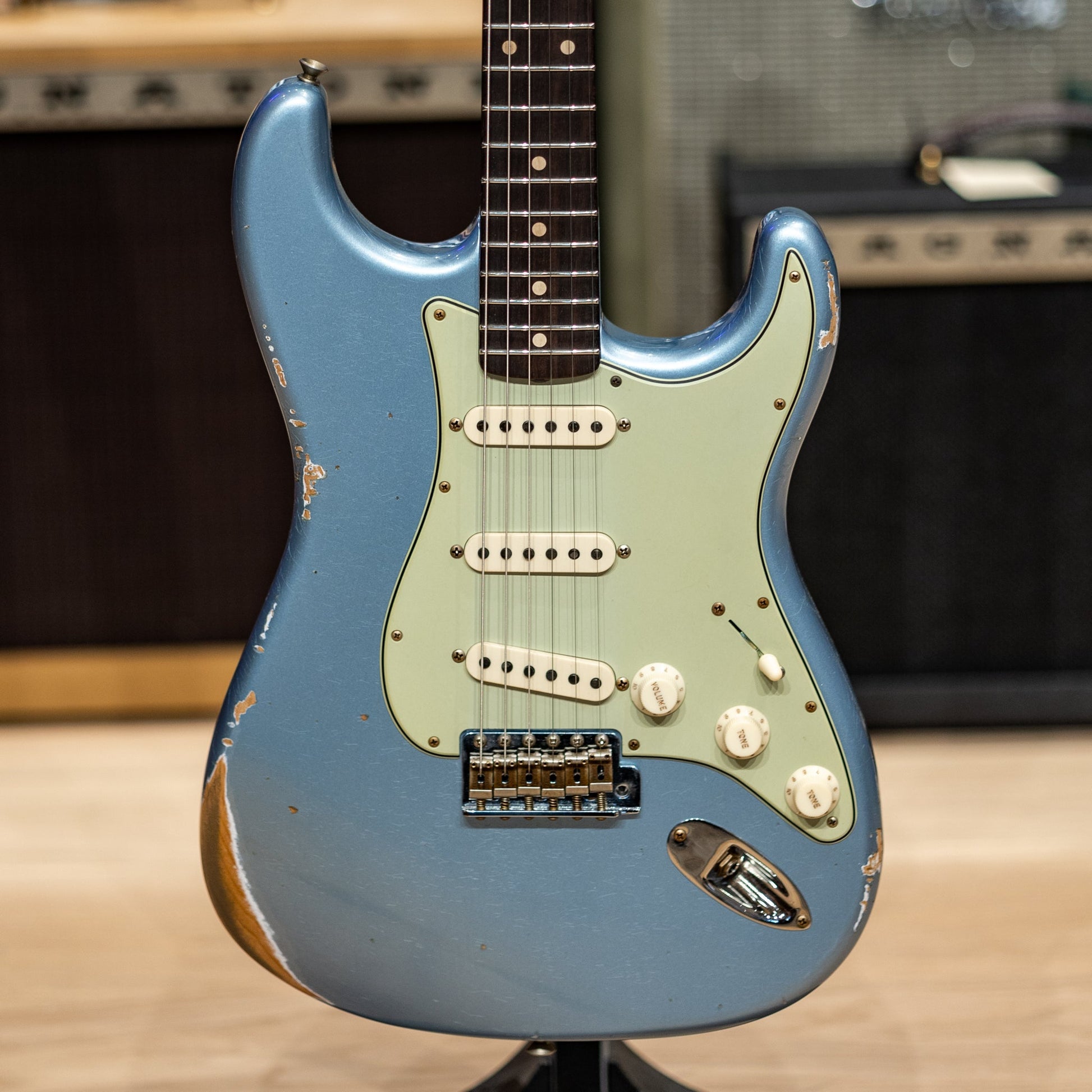 Fender Custom Shop Limited Edition 60's Dual Mag II Compound Radius Stratocaster Relic - Blue Ice Metallic