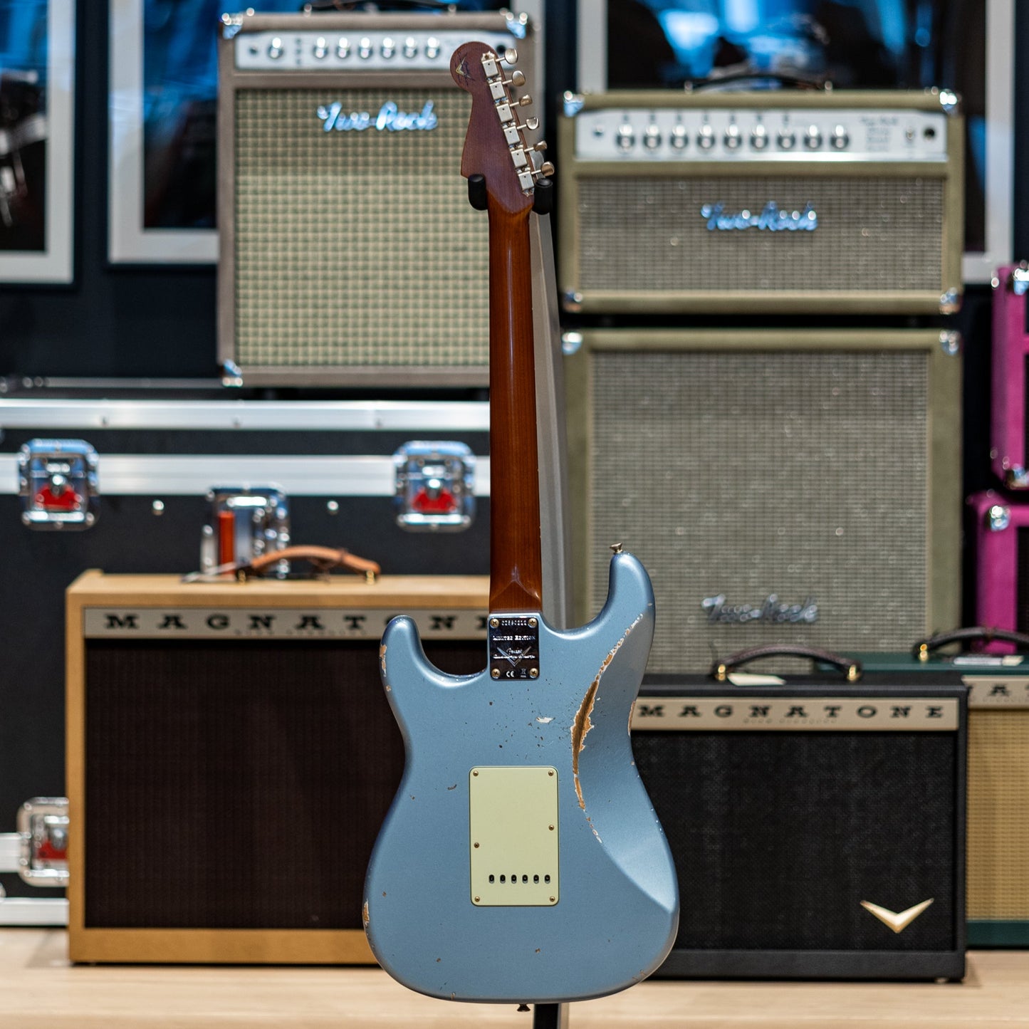 Fender Custom Shop Limited Edition 60's Dual Mag II Compound Radius Stratocaster Relic - Blue Ice Metallic