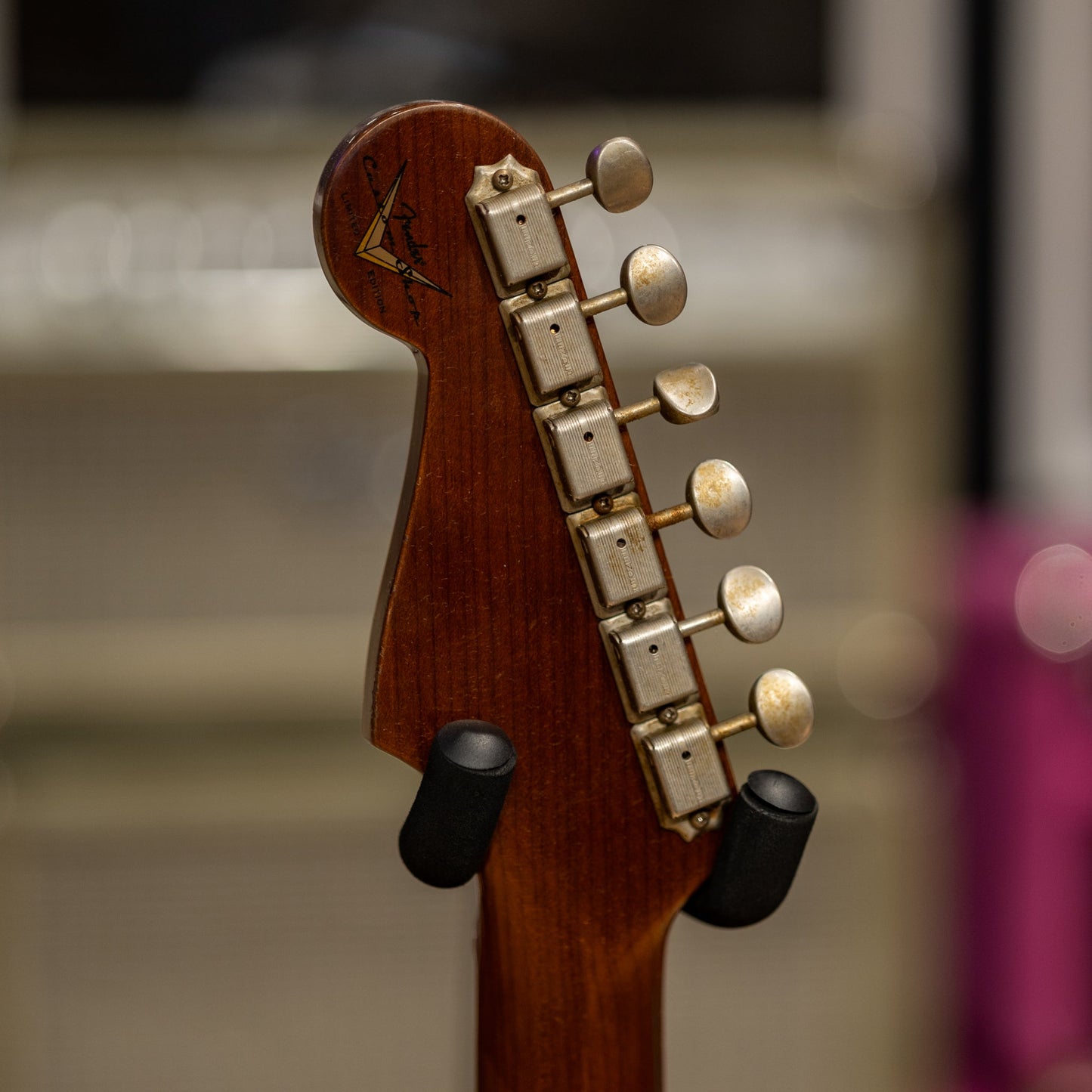Fender Custom Shop 50's Dualmag II Compound Radius Stratocaster Relic - Aged Nocaster Blonde
