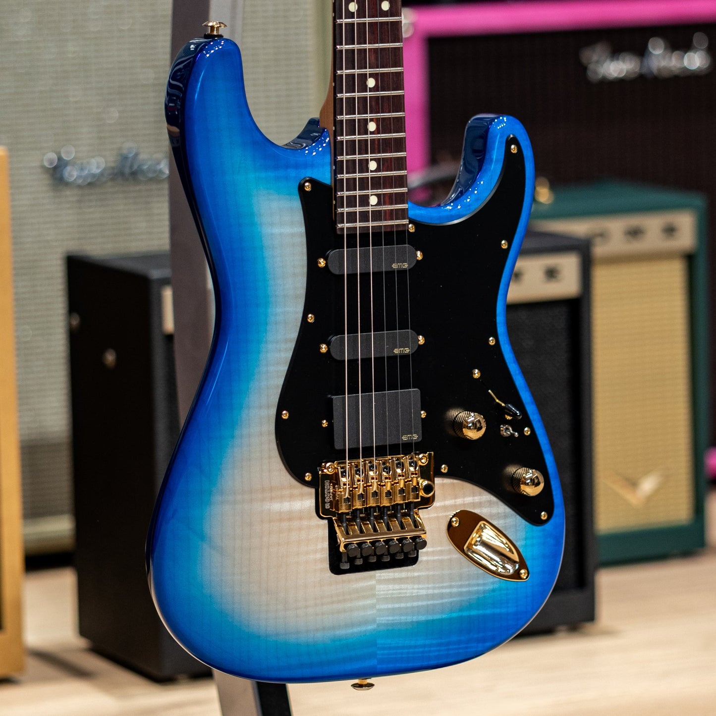 Suhr Classic S Studio Limited Edition - Blue Burst