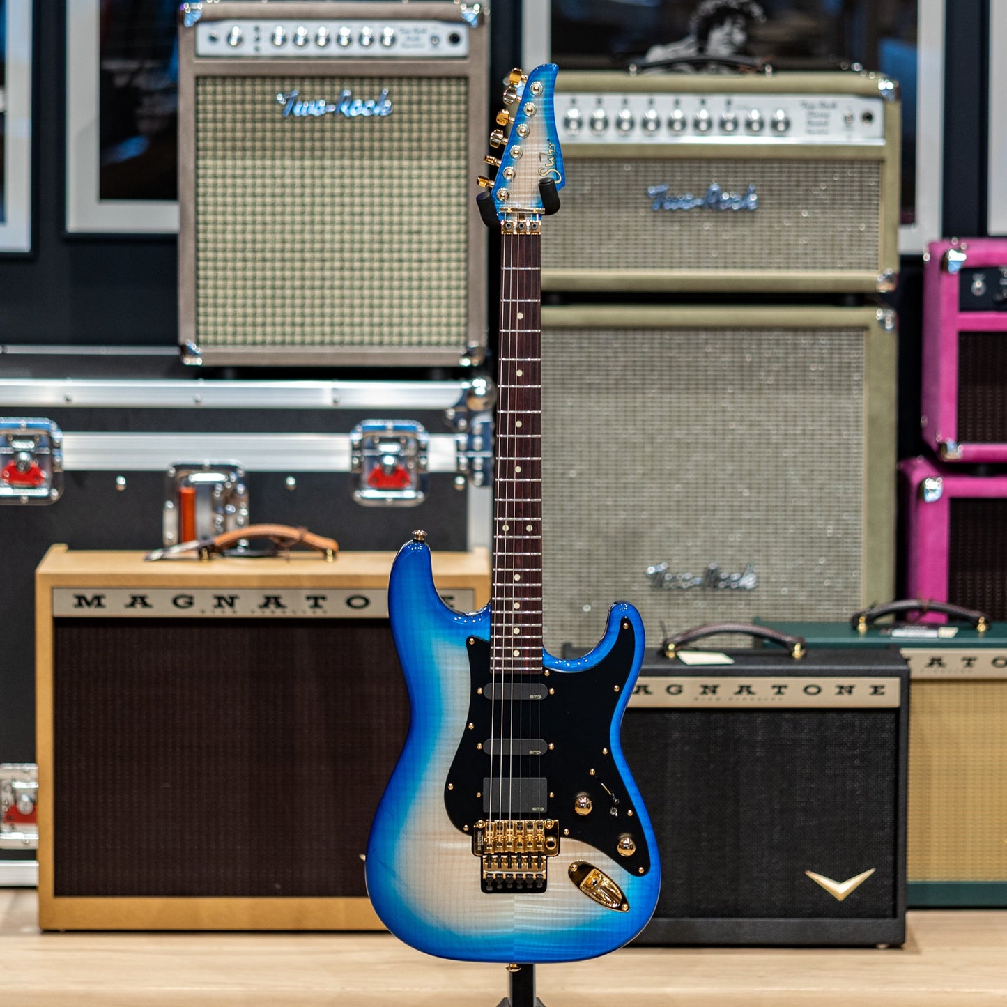Suhr Classic S Studio Limited Edition - Blue Burst