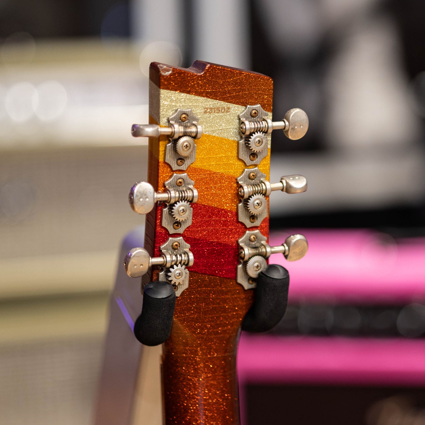 Rock N Roll Relics Revenge Jr - Van Sparkle / Aged Root Beer