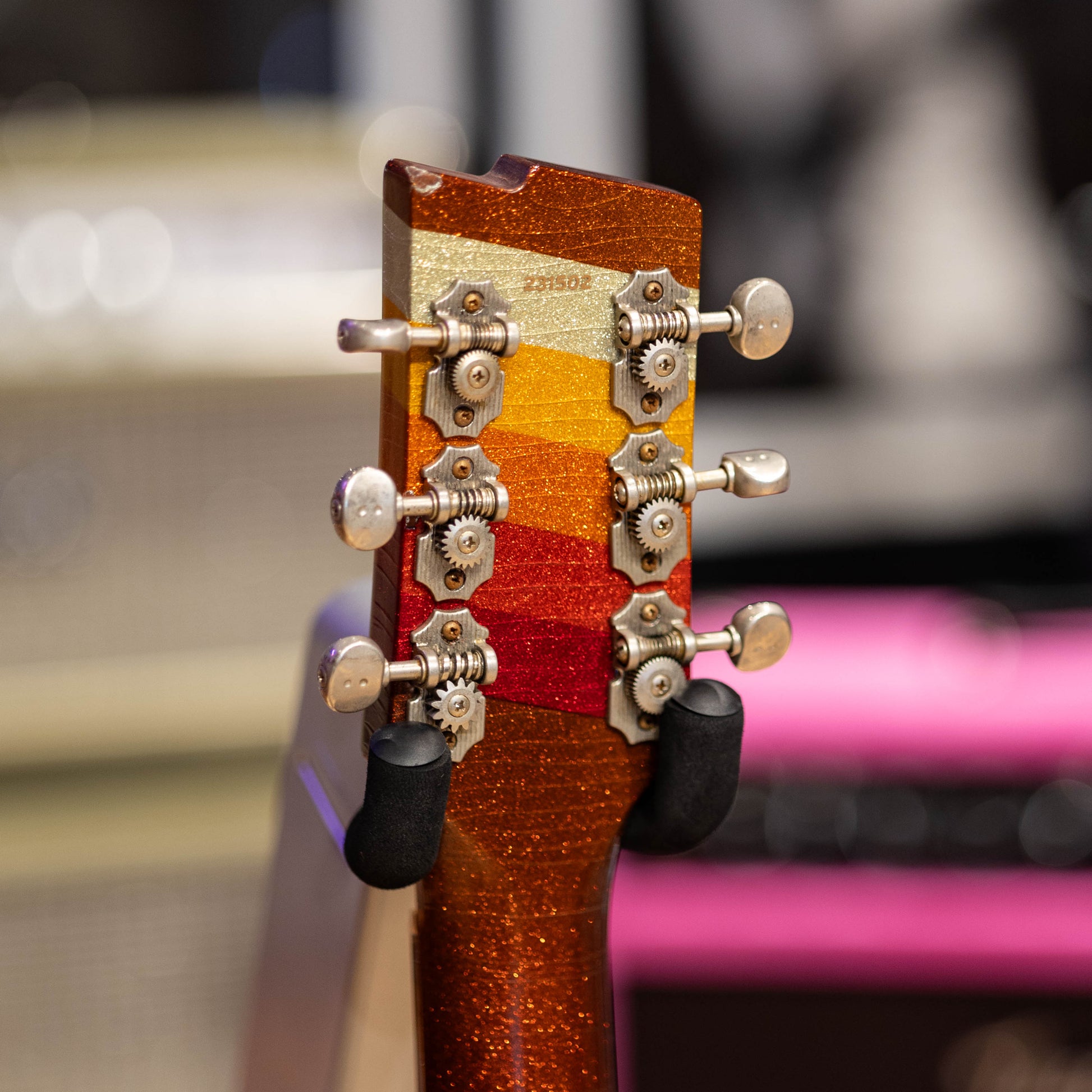 Rock N Roll Relics Revenge Jr - Van Sparkle / Aged Root Beer