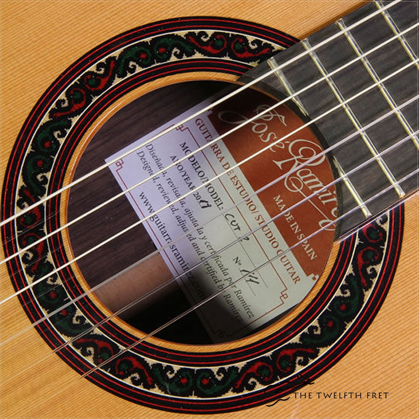 Ramírez Cut 2 Classical Guitar