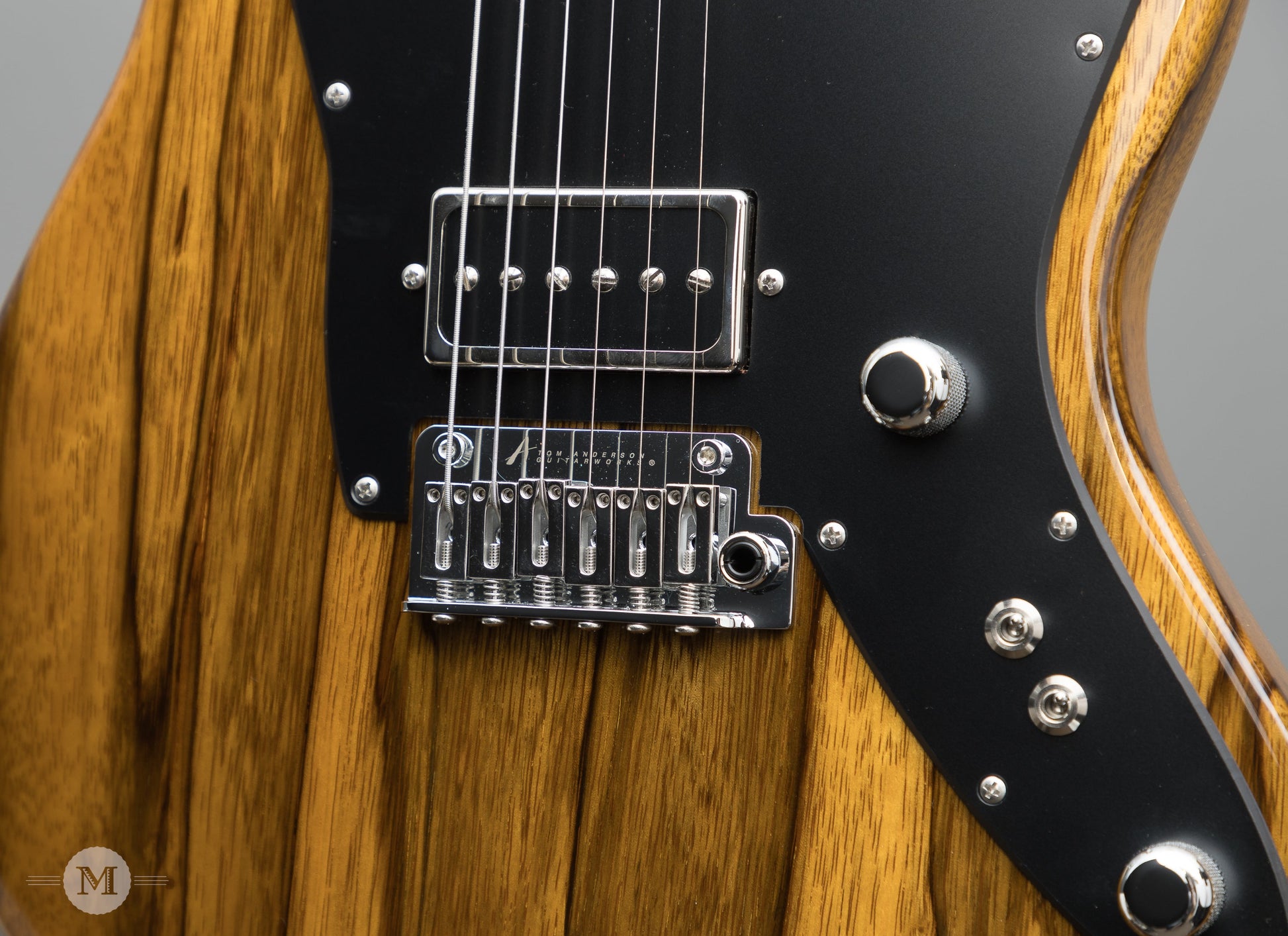 Tom Anderson Electric Guitars - Raven Superbird - Tinted Natural