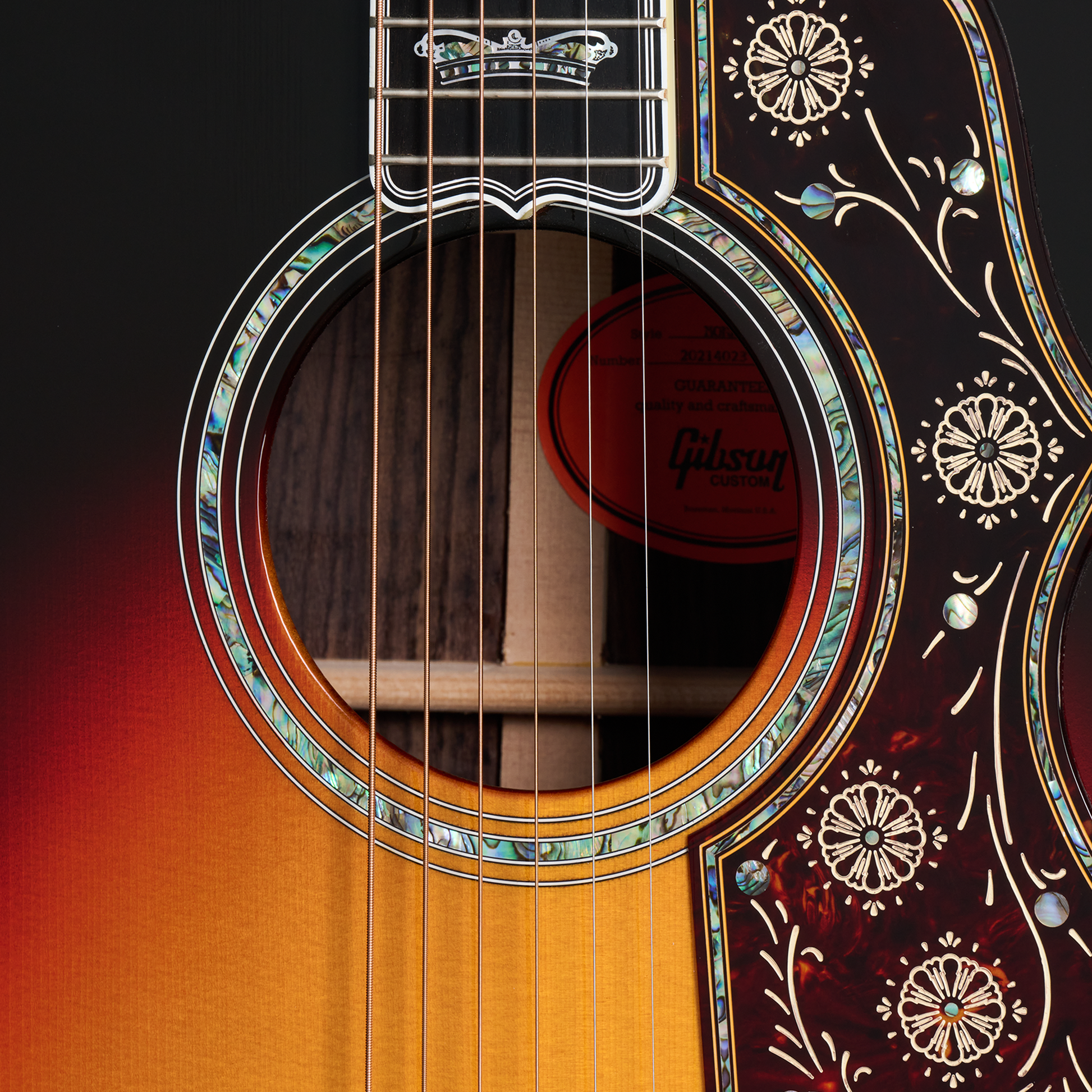 Gibson Custom SJ-200 Monarch Rosewood, Tri-Burst