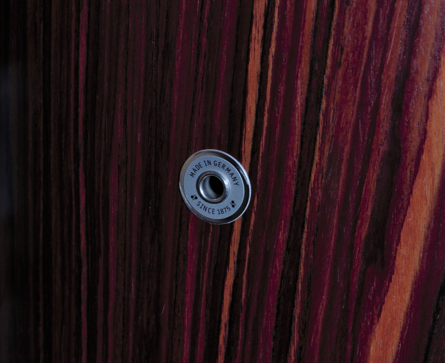 SQ-2 Maple w/Rosewood veneer Finish