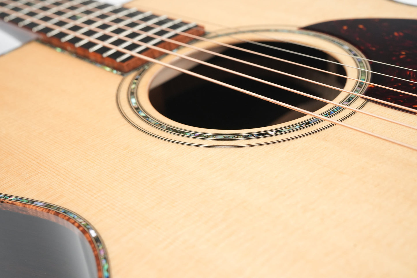 Santa Cruz OM42 Indian Rosewood Moon Spruce 2025