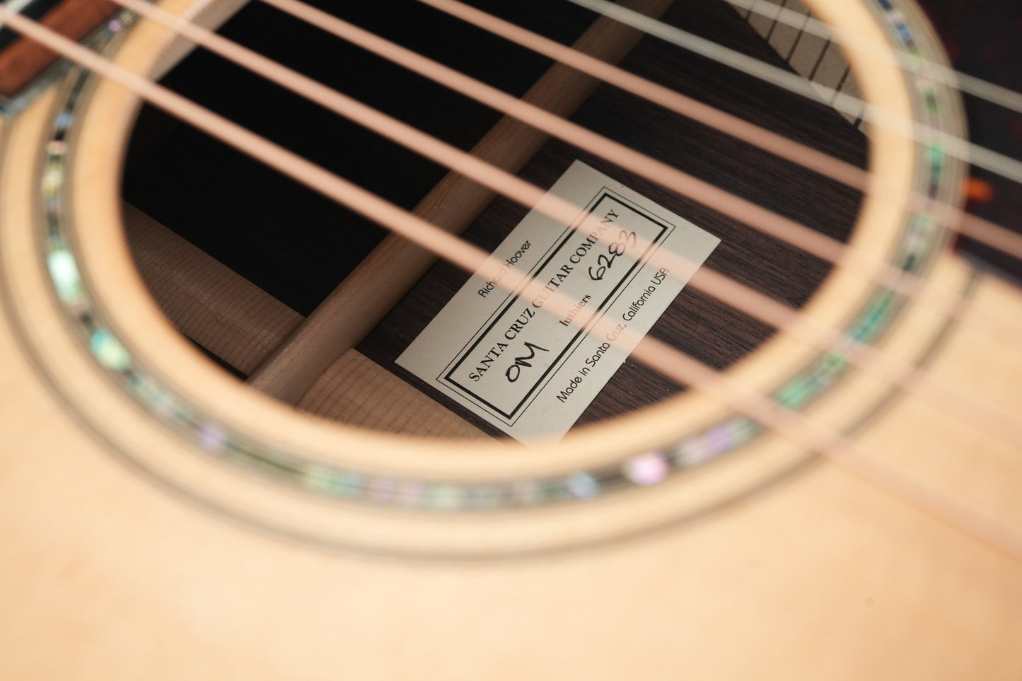 Santa Cruz OM42 Indian Rosewood Moon Spruce 2025