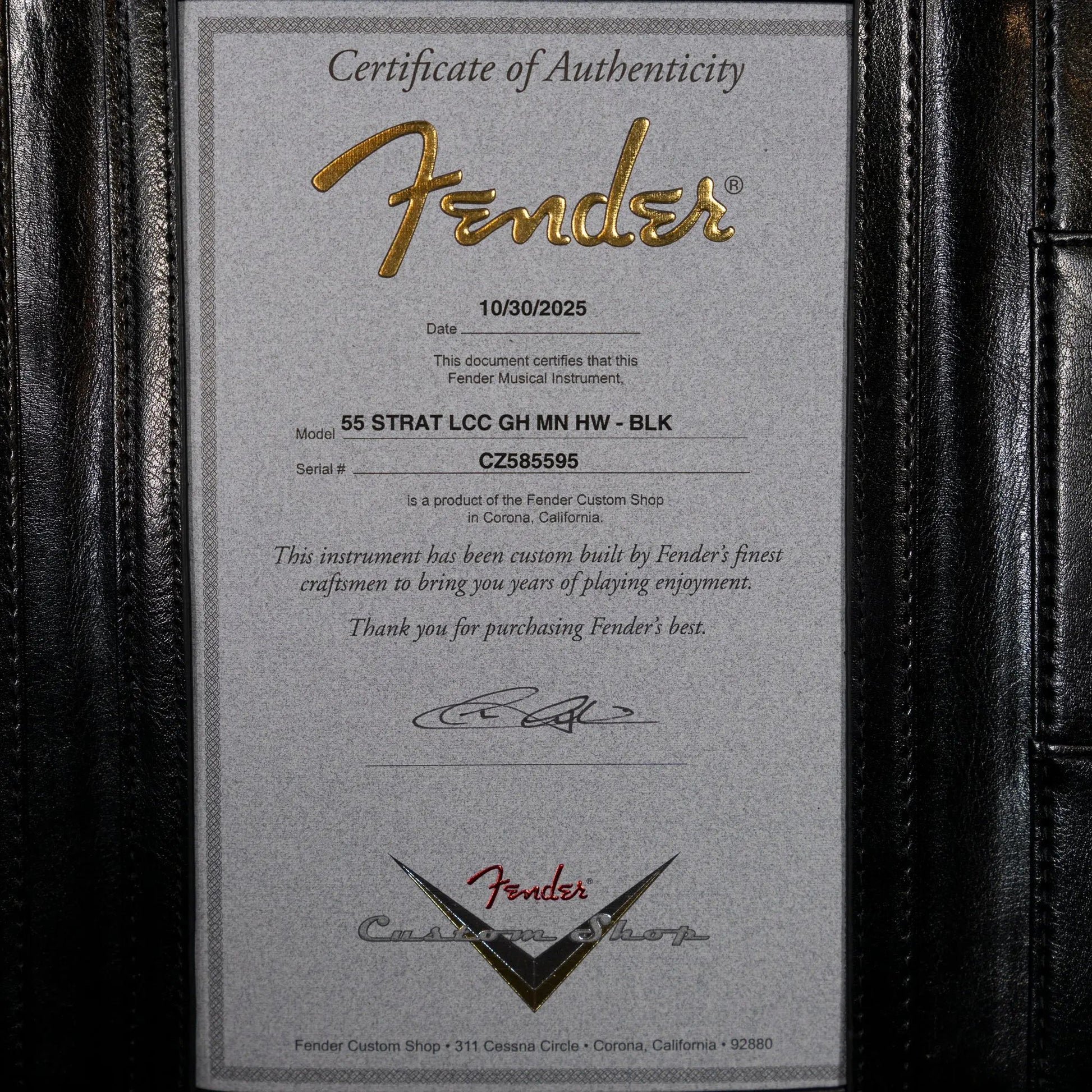 Fender Custom Shop 1955 Stratocaster - Lush Closet Classic - Black w/ Gold Hardware