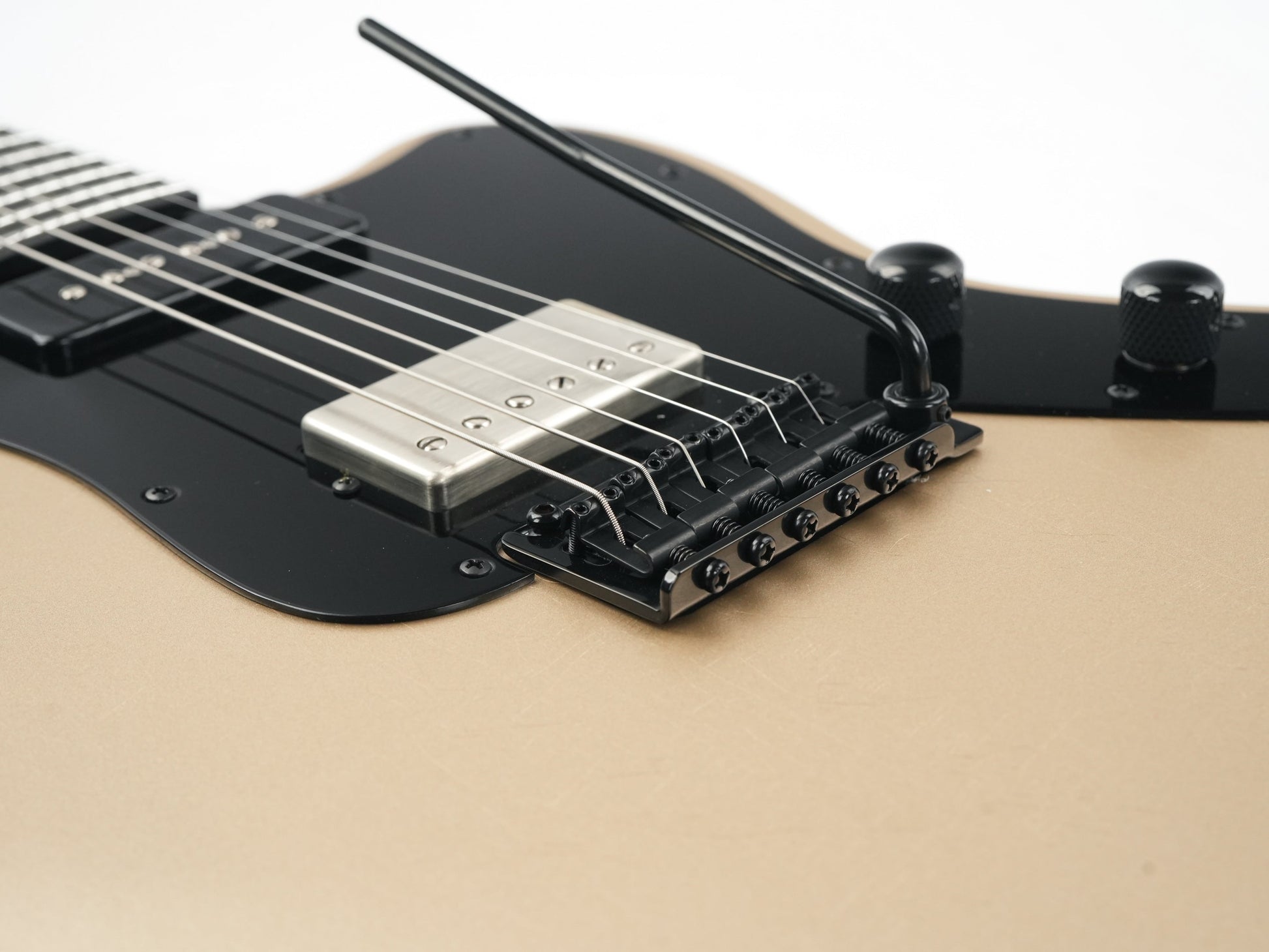 Suhr Classic Custom JM Antique Shoreline Gold