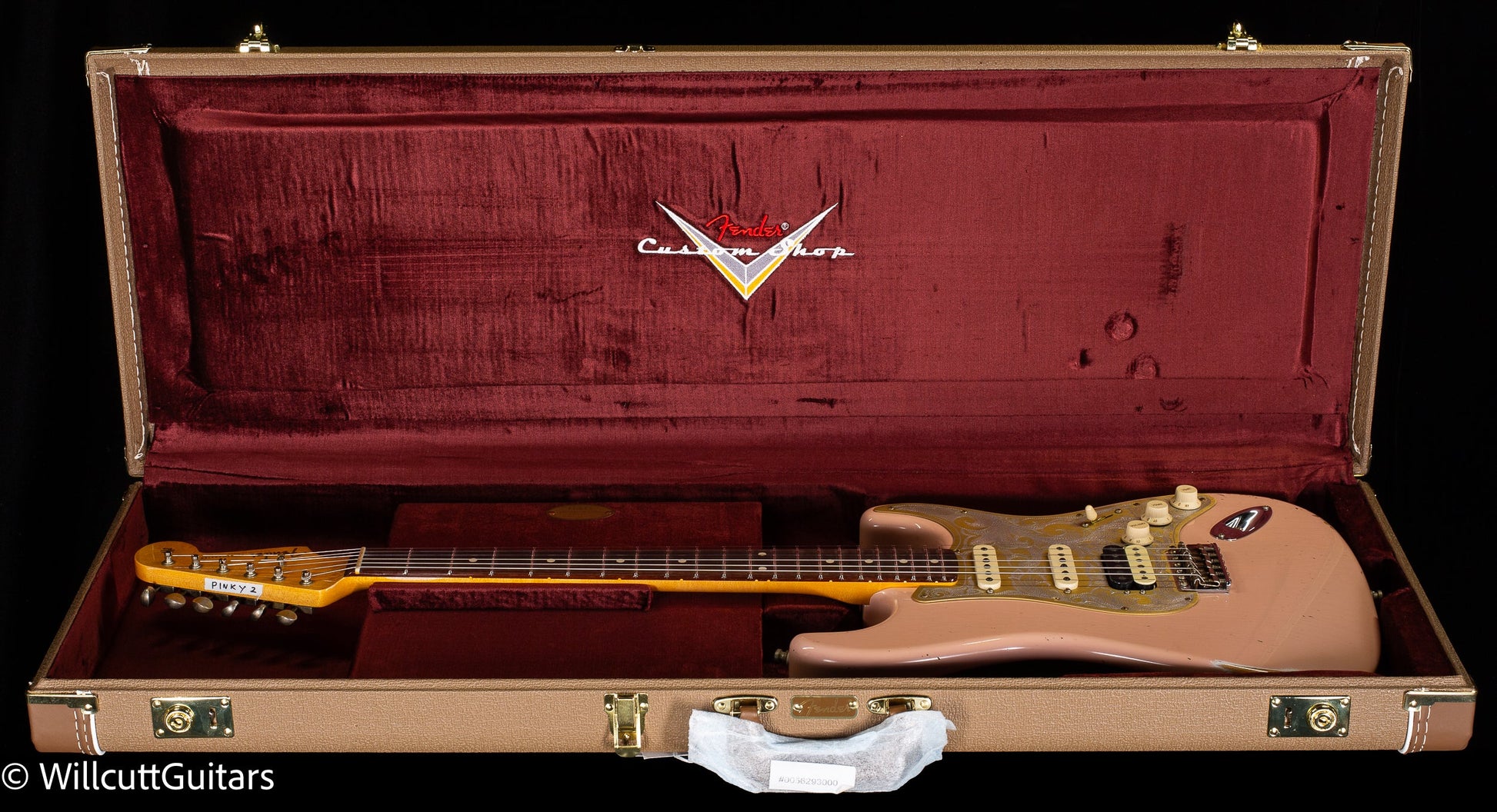 Fender Custom Shop LTD Tyler Bryant "PINKY" Stratocaster Relic (055)