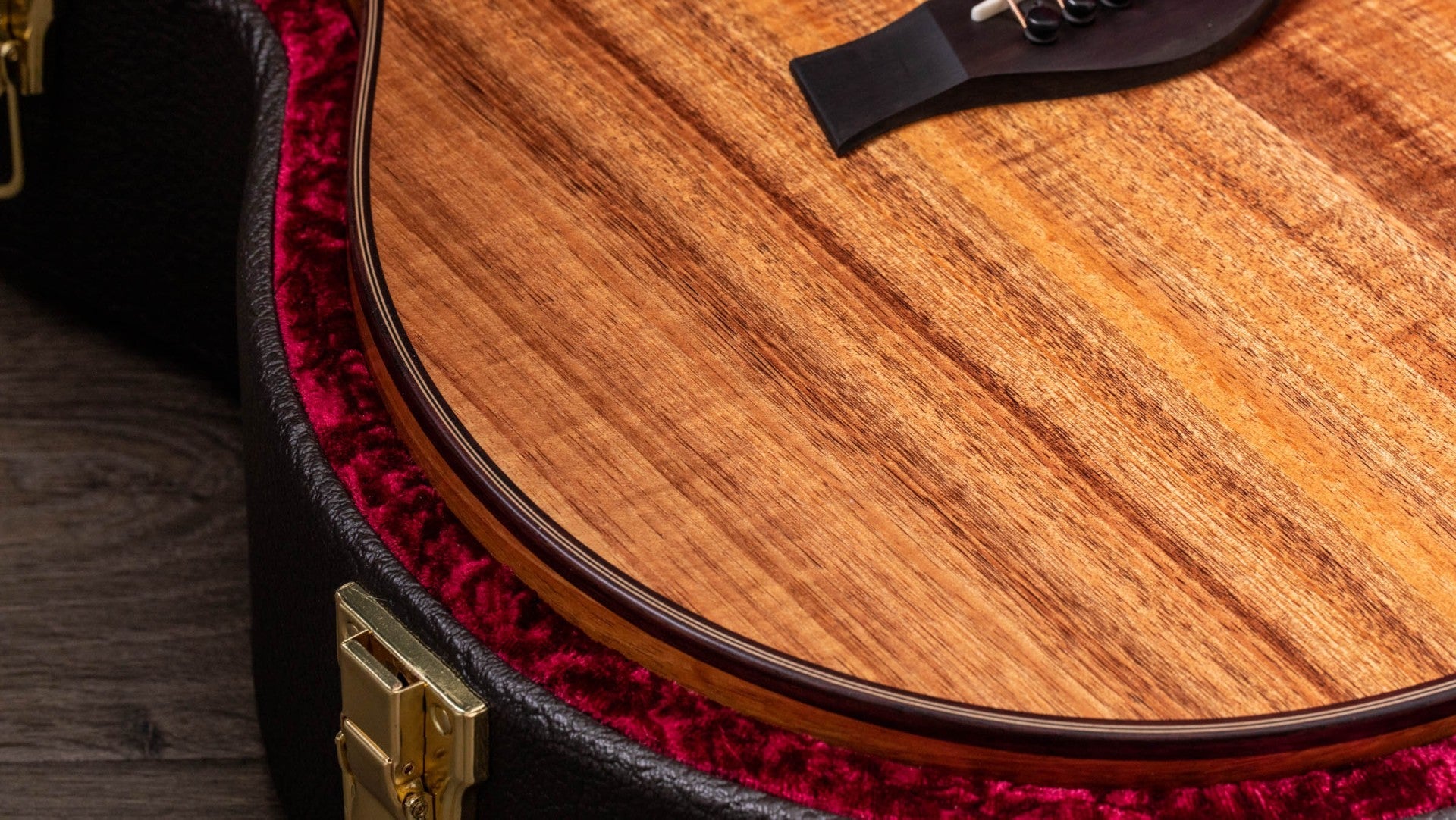 Taylor 724ce Acoustic Guitar