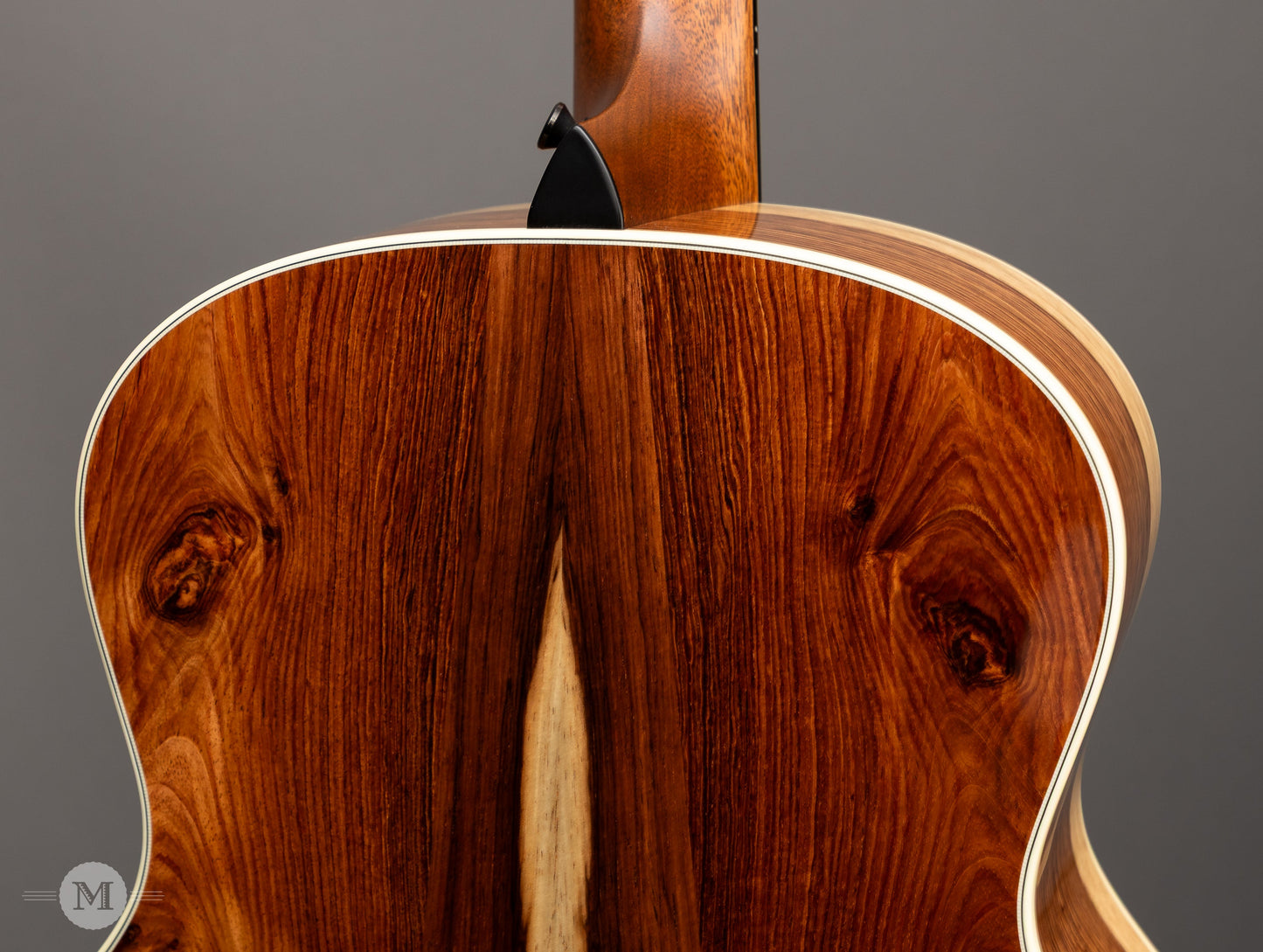 Taylor Acoustic Guitars - Gold Label 814e