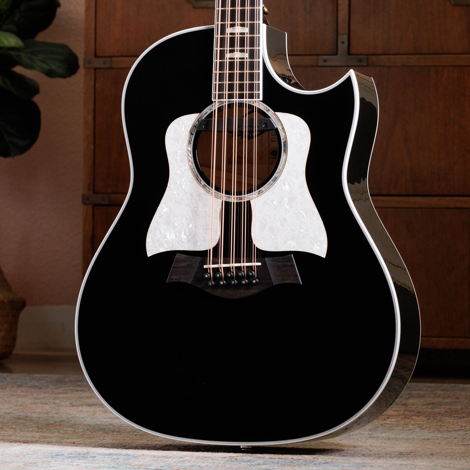 Taylor Somos 657ce Acoustic Electric 10-String Bajo Quinto - Black