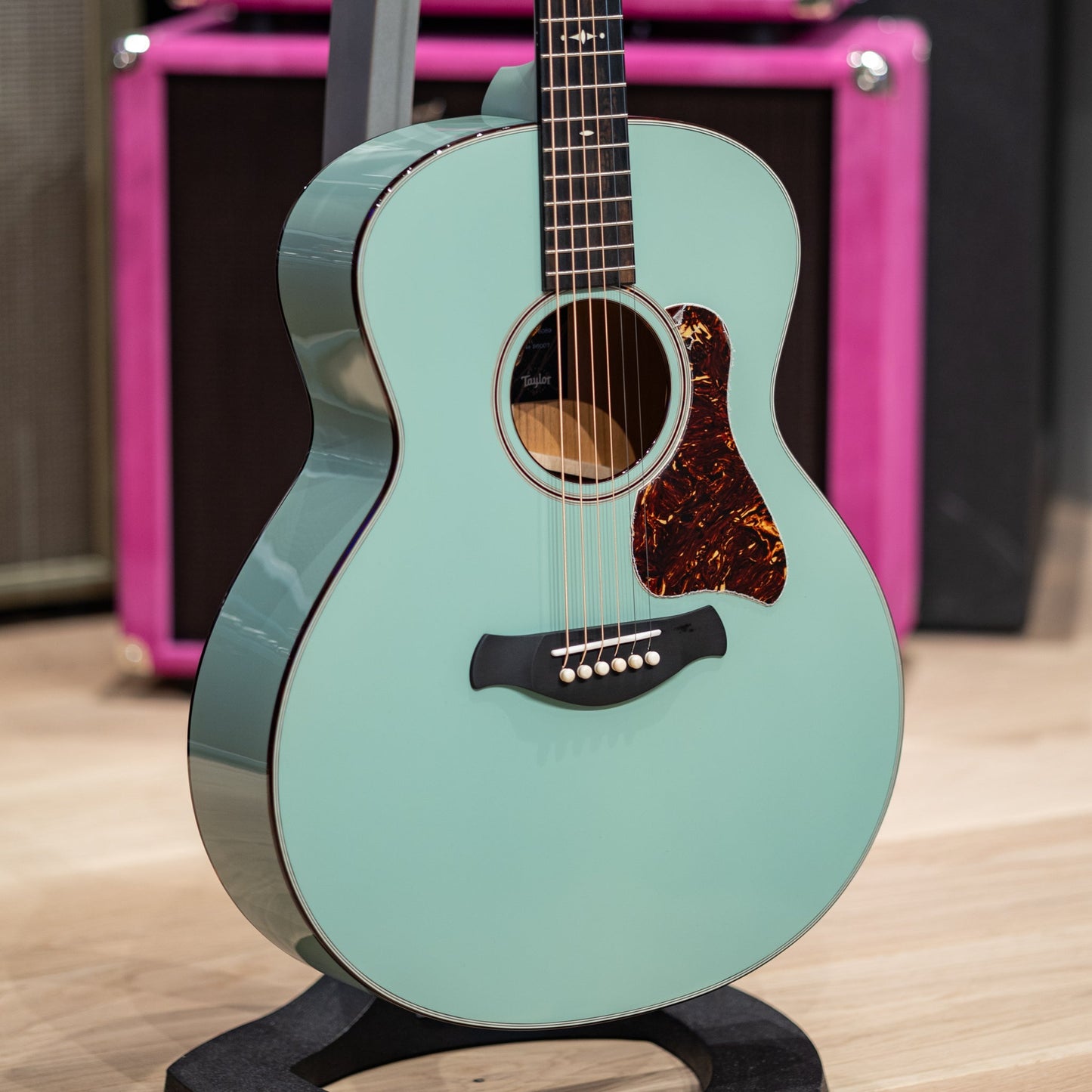 Taylor Custom Catch #07 - C14e Torrefied Sitka Spruce/Mahogany 2026