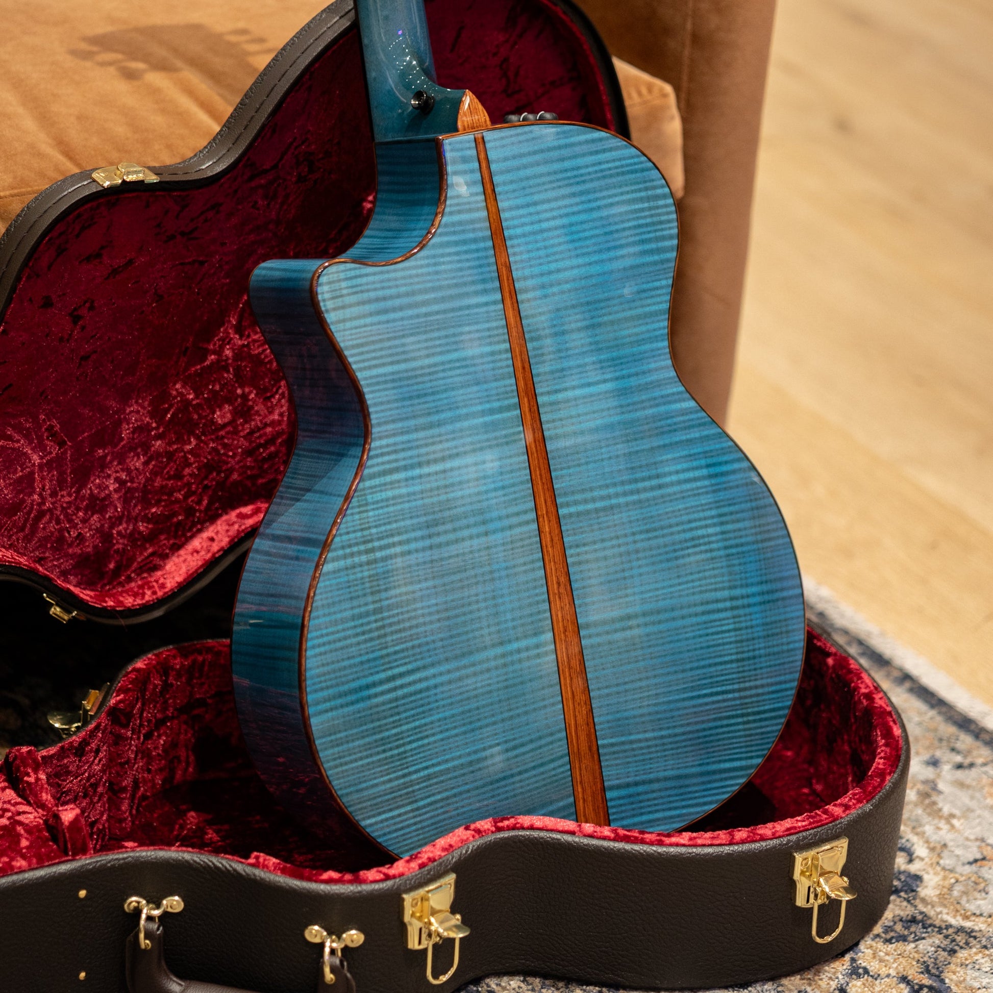 Taylor Custom Catch #23 - C14ce Lutz Spruce/Figured Big Leaf Maple 2026