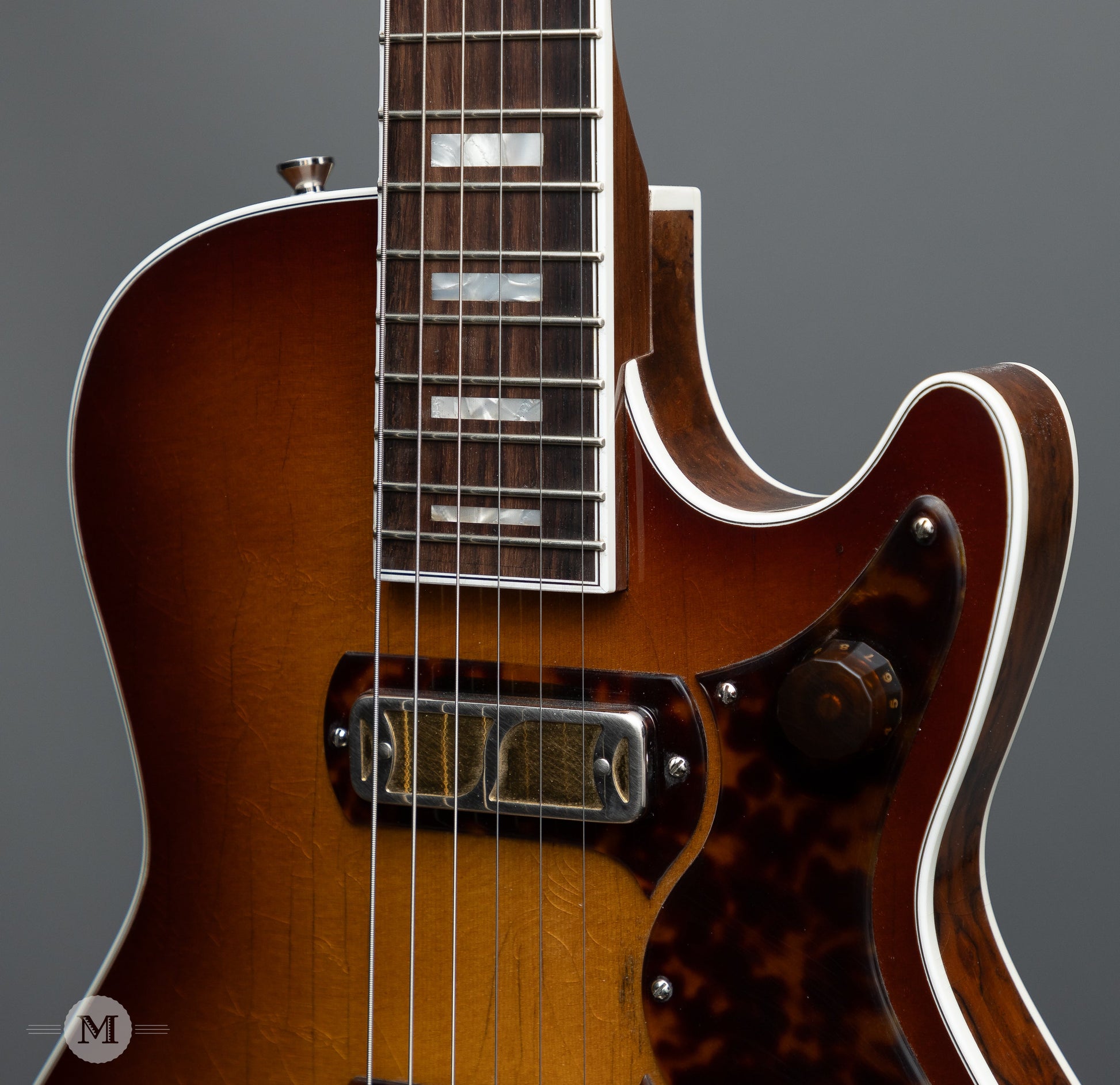 Bruce Guitars -  The Jayne Deluxe