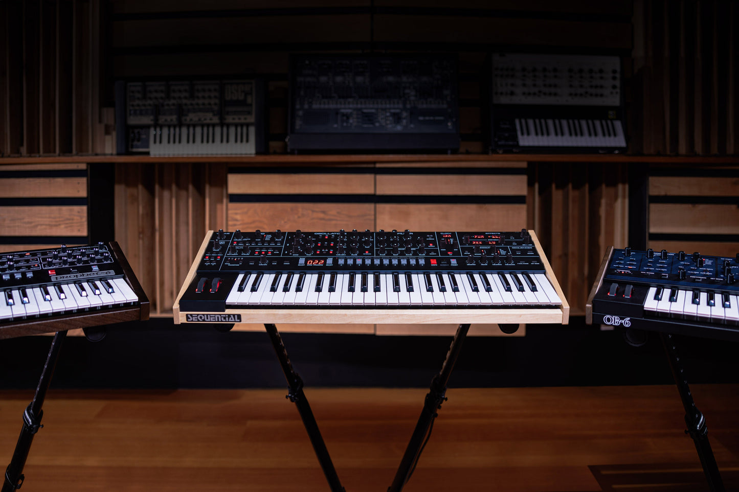 Sequential Trigon-6 - Six-Voice Polyphonic Synthesiser