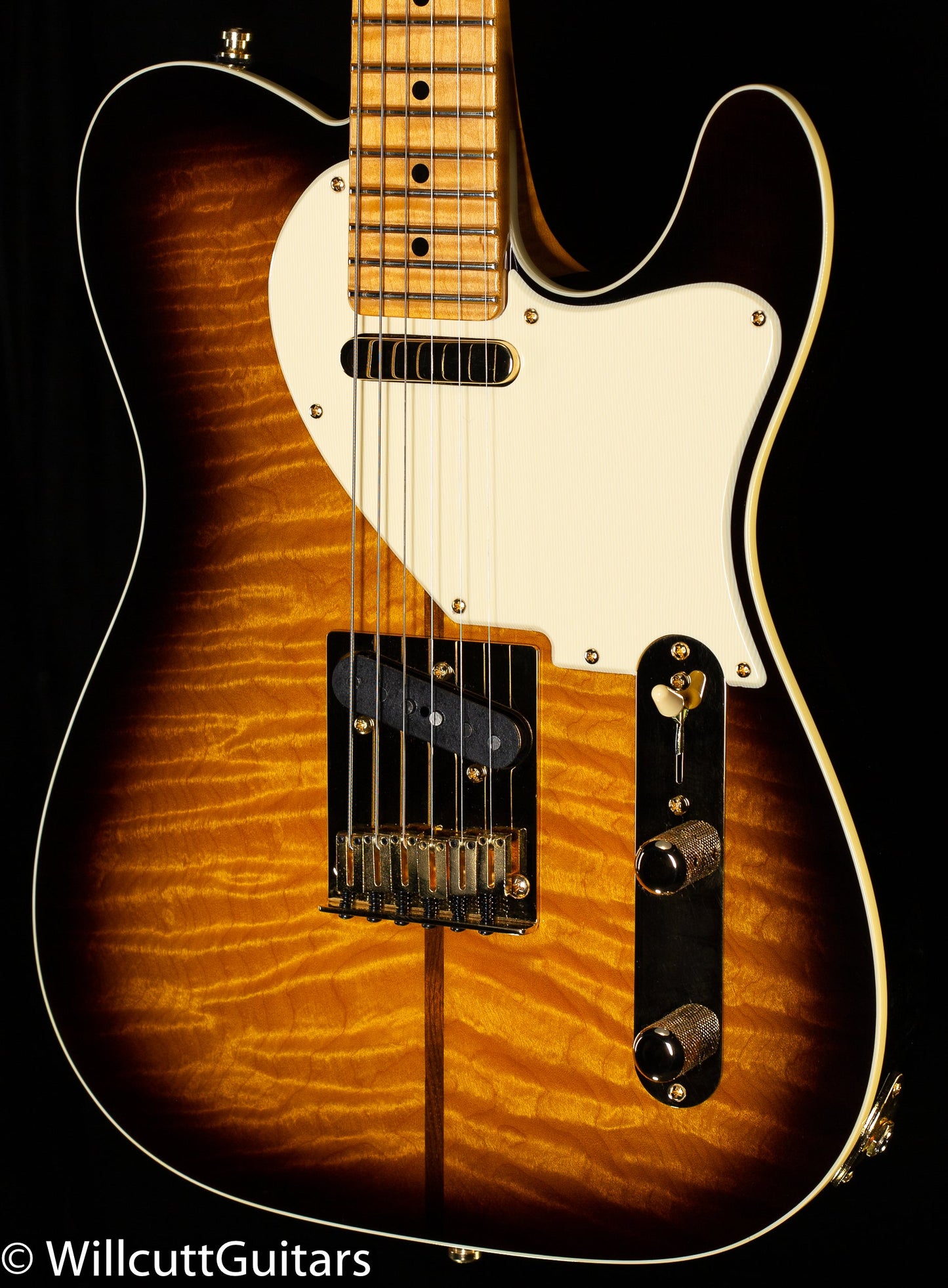 Fender Custom Shop Merle Haggard Telecaster Maple Fingerboard 2-Color Sunburst (065)