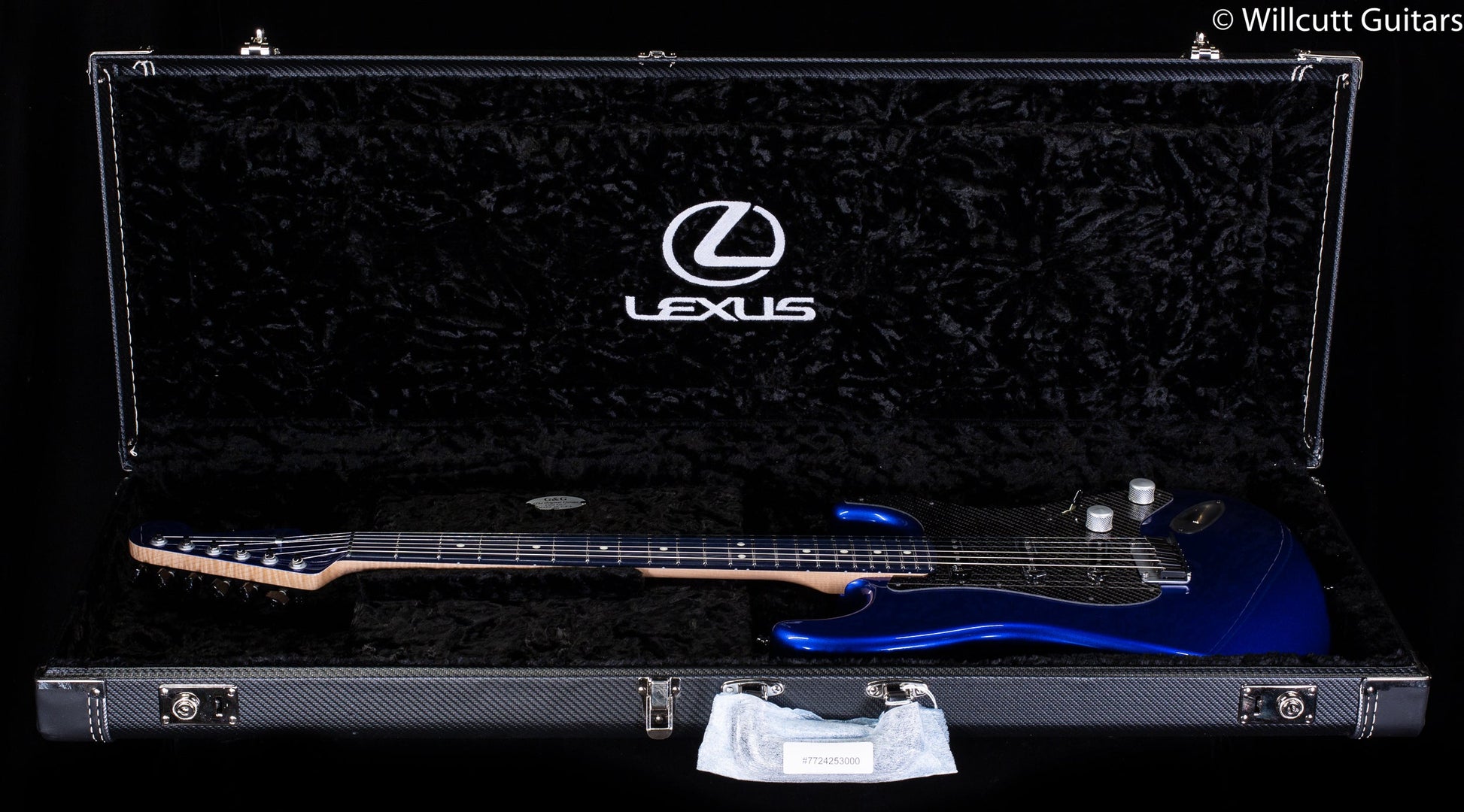 Fender Custom Shop Lexus LC Stratocaster Structural Blue (083)